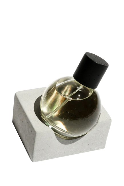 عطر مركز رقم 3 ساتيفا