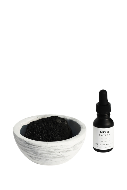 موزع عطرNo.3  ساتيفا في وعاء خرساني