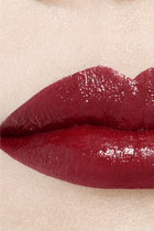 أحمر شفاه سائل Rouge Allure Laque Ultrashine