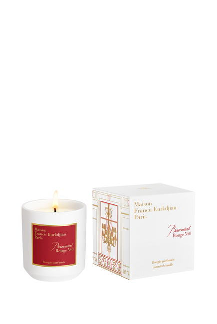 شمعة باكارات روج 540 معطرة