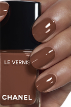 طلاء الأظافر Le Vernis