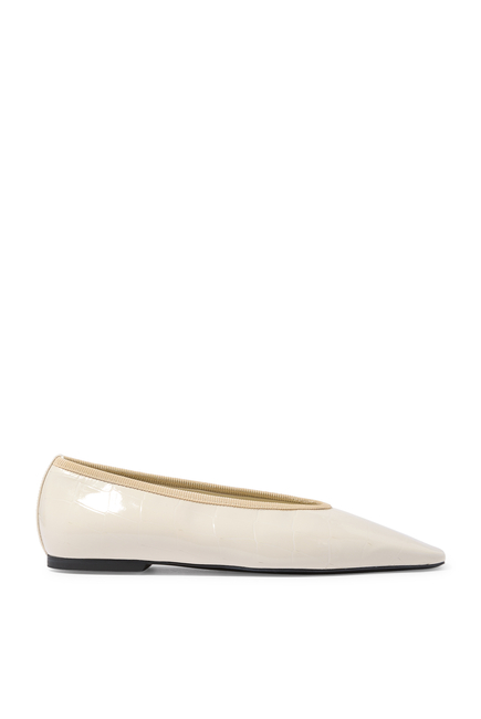 Minimalist Croco-Embossed Ballerinas