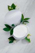 بودرة وايت لينين معطرة للجسم