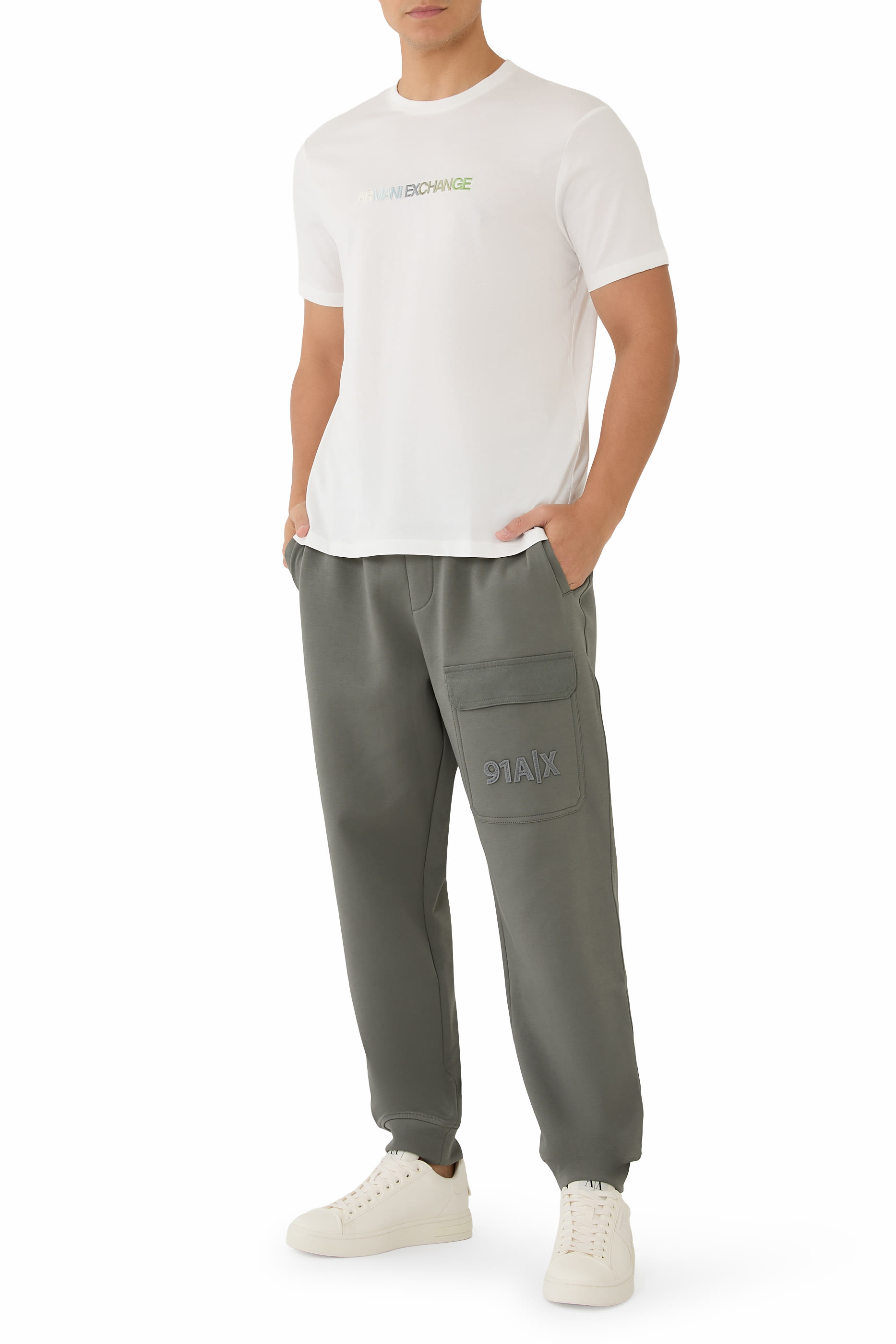 تيشيرت بقصة ضيقة قطن