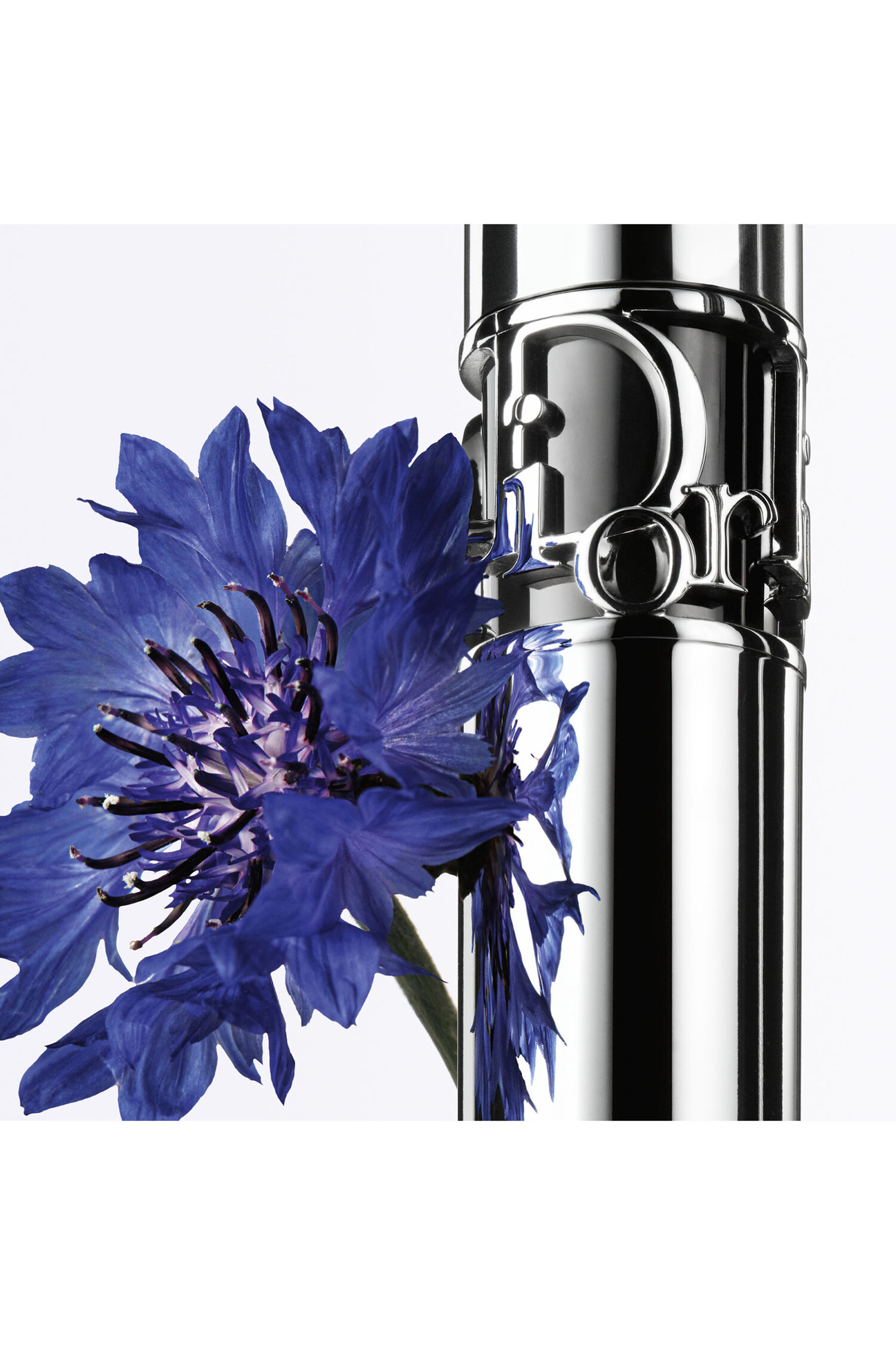 ماسكارا ديورشو أيكونيك أوفر كيرل