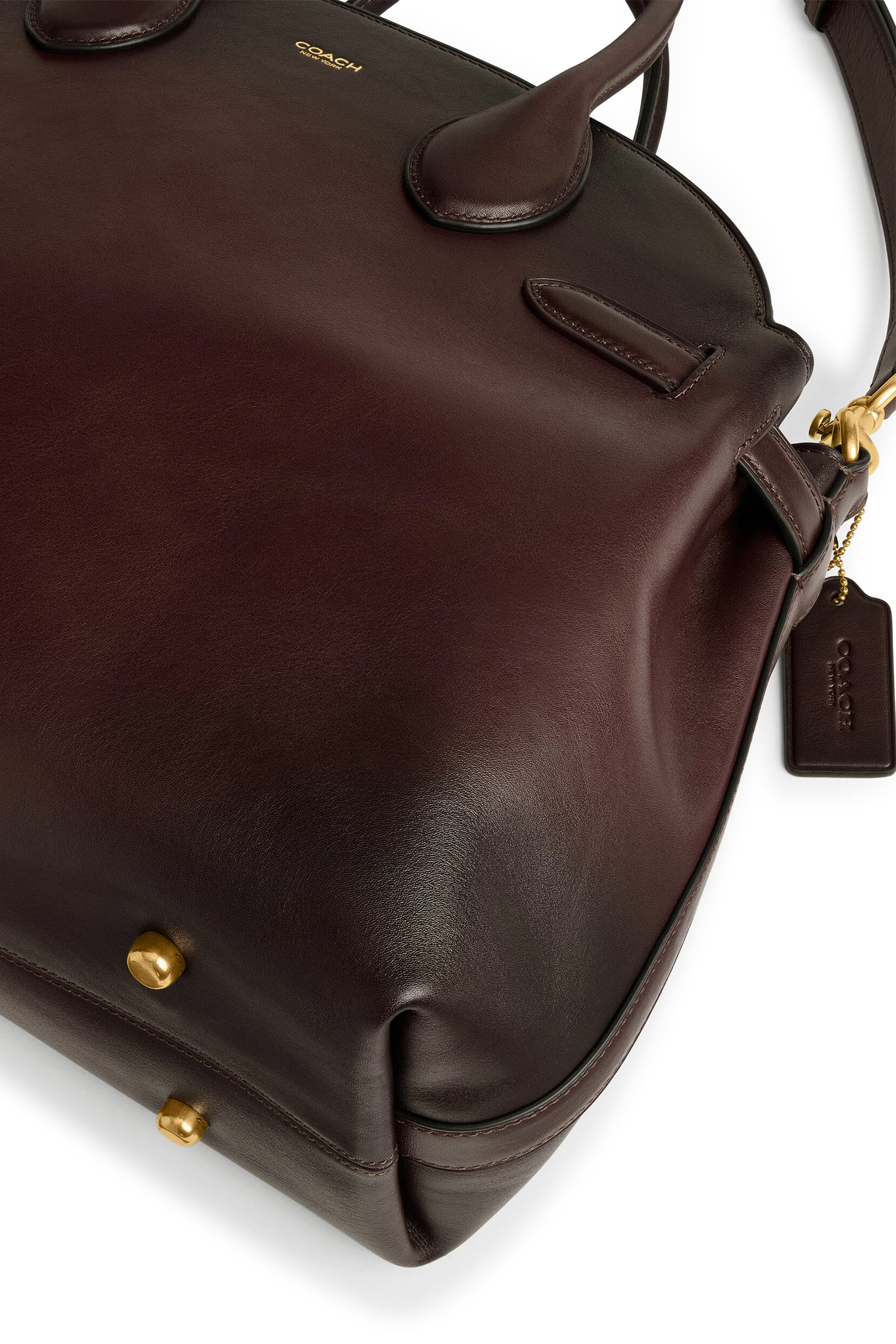 حقيبة إمباير كاري اول 28 ناعمة