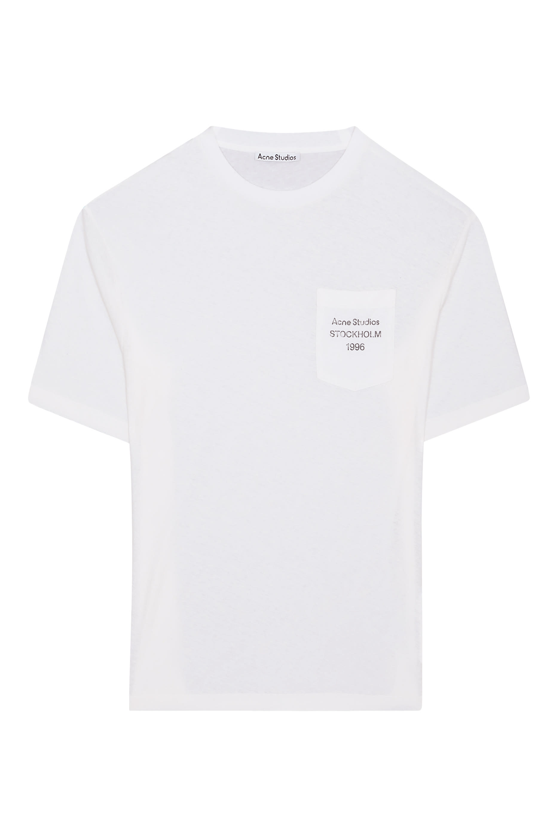 تيشيرت بشعار الماركة