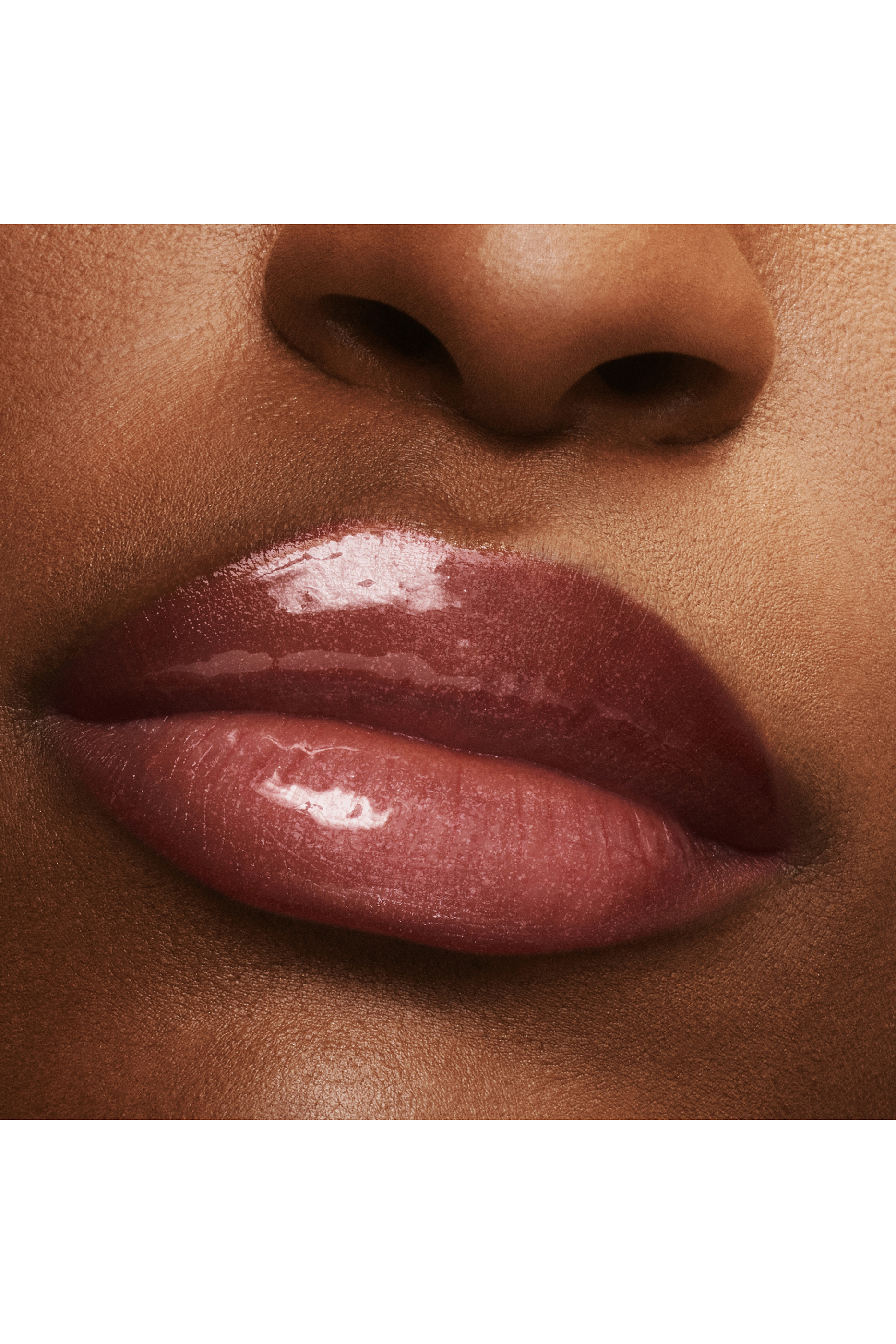 ملمع شفاه لوكس