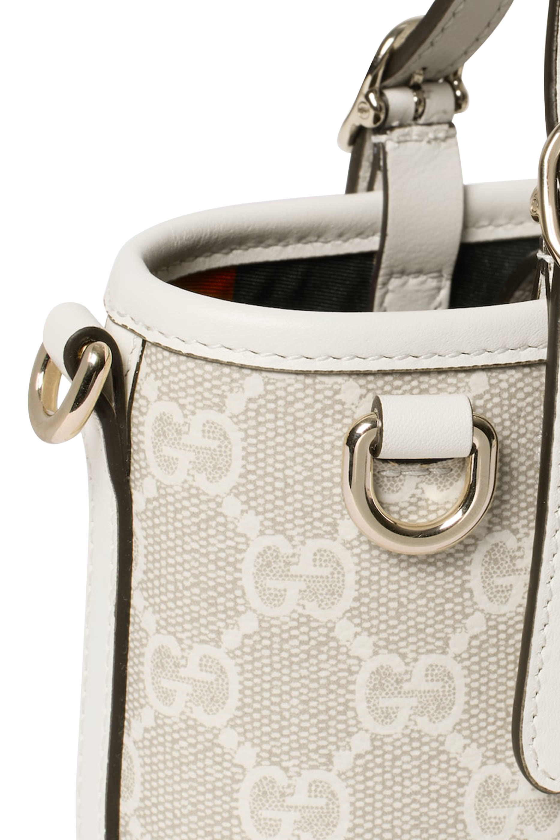 حقيبة صغيرة مزينة بنقشة حرفي شعار الماركة