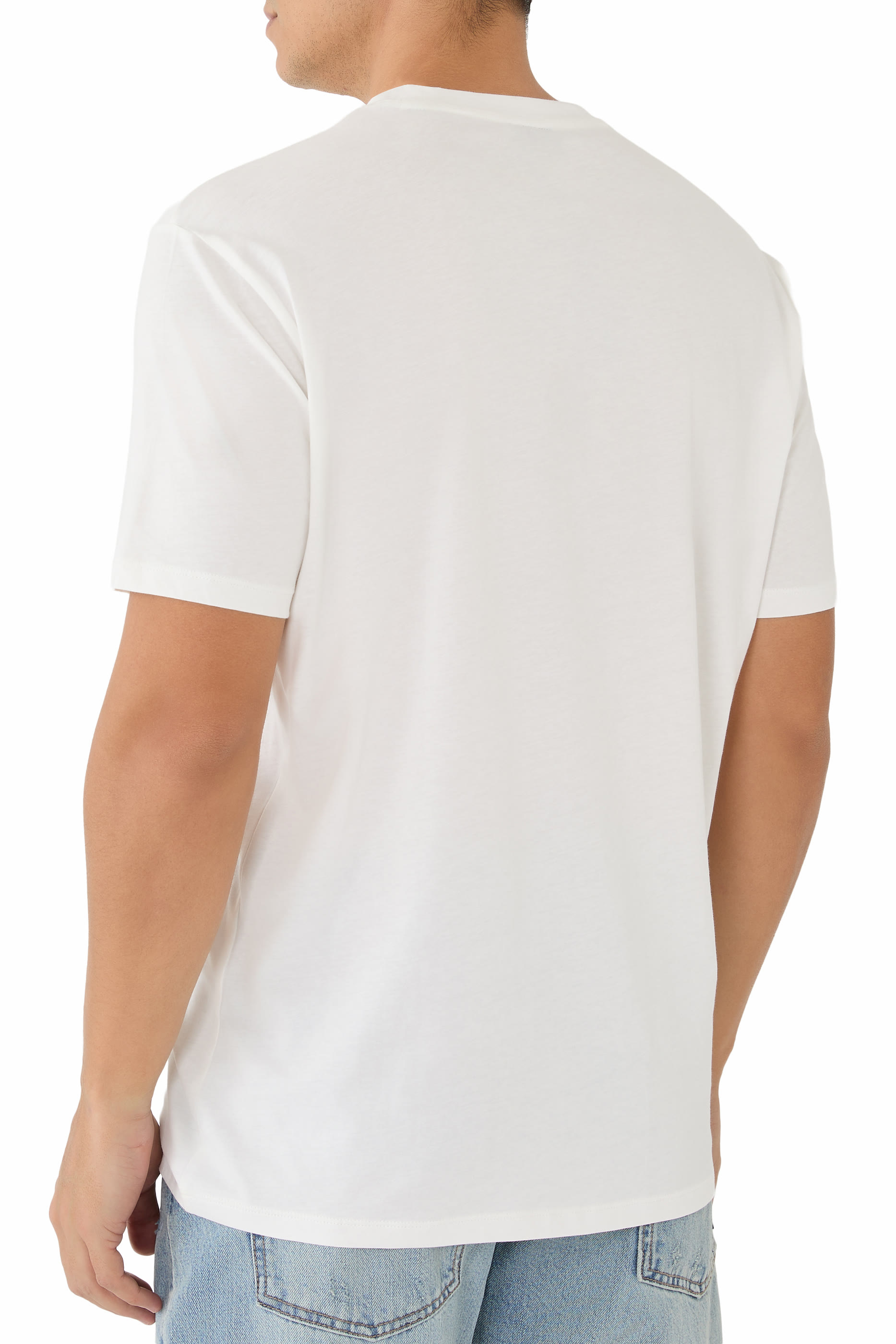 تيشيرت بشعار الماركة