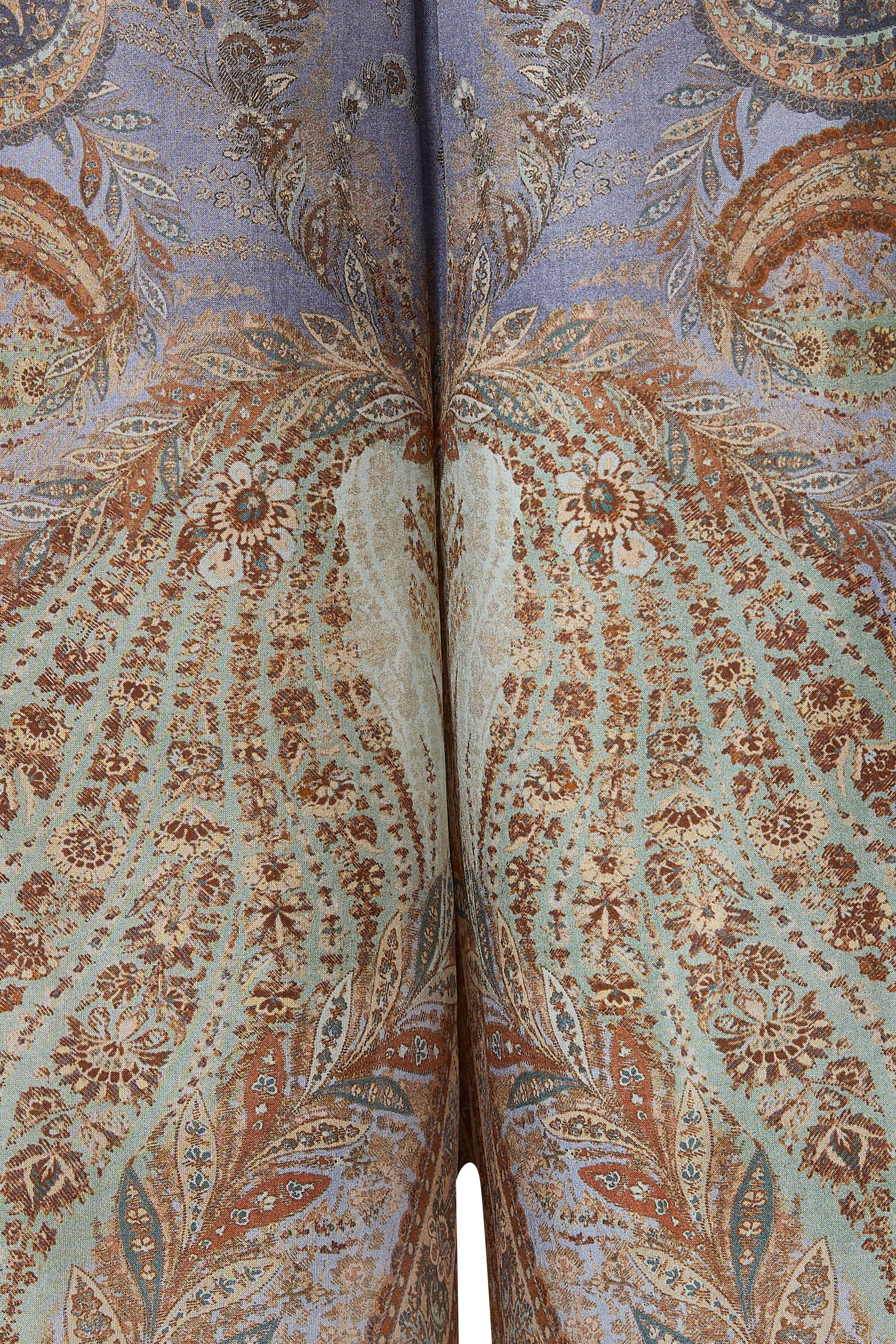 بنطال واندرلاست بقصة مريحة