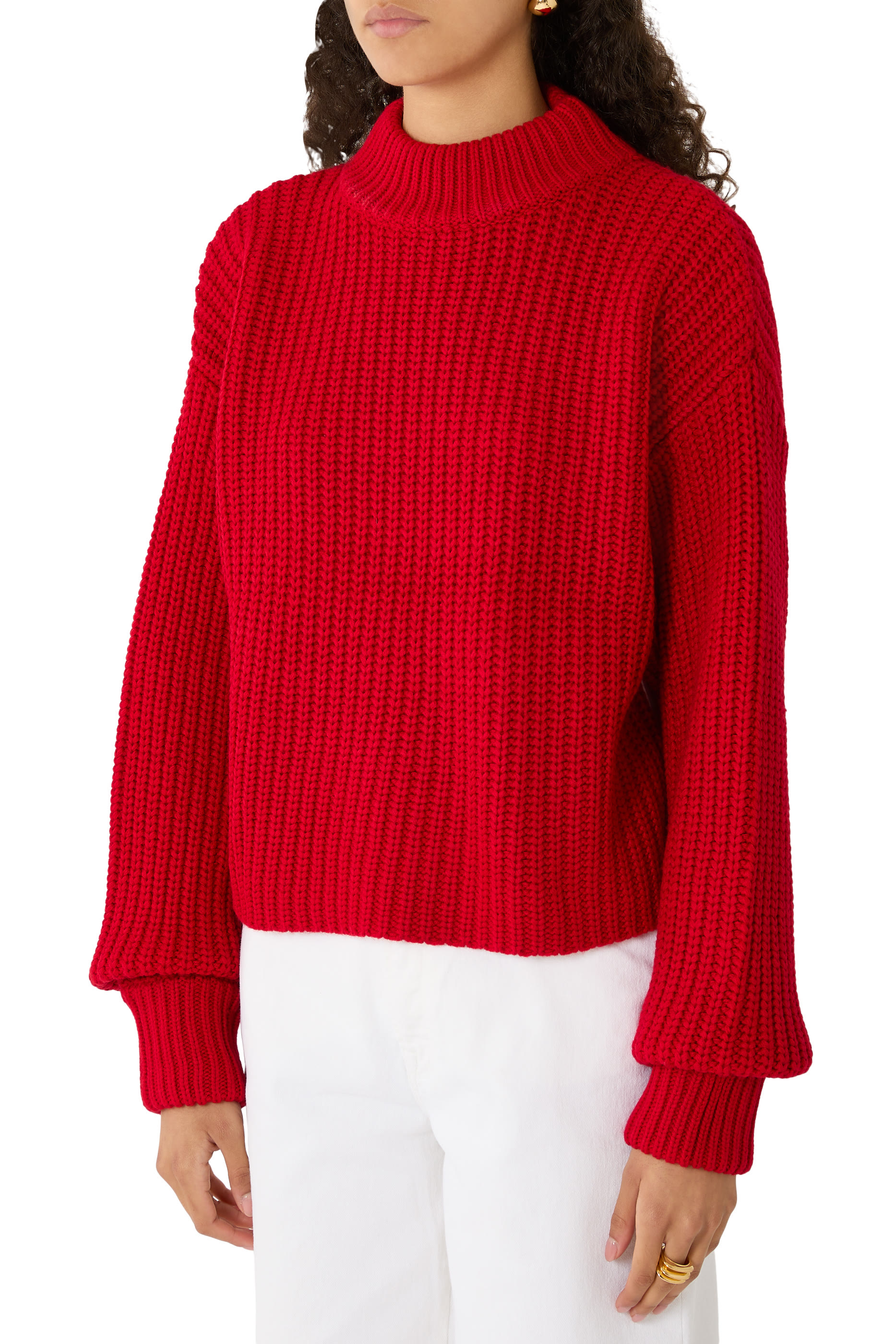 كنزة منسوجة بياقة عالية