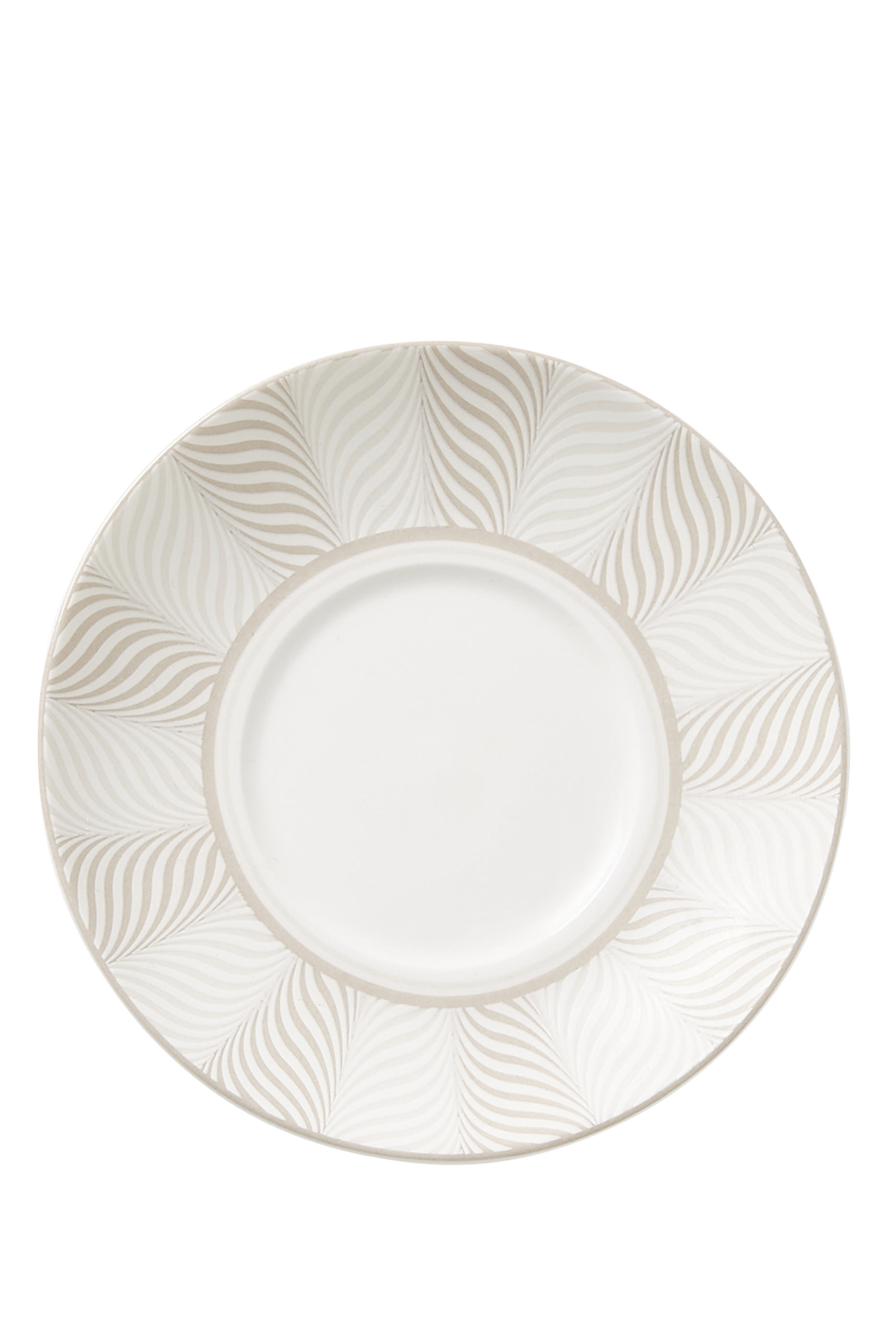 فنجان قهوة وصحن بيكويل توب