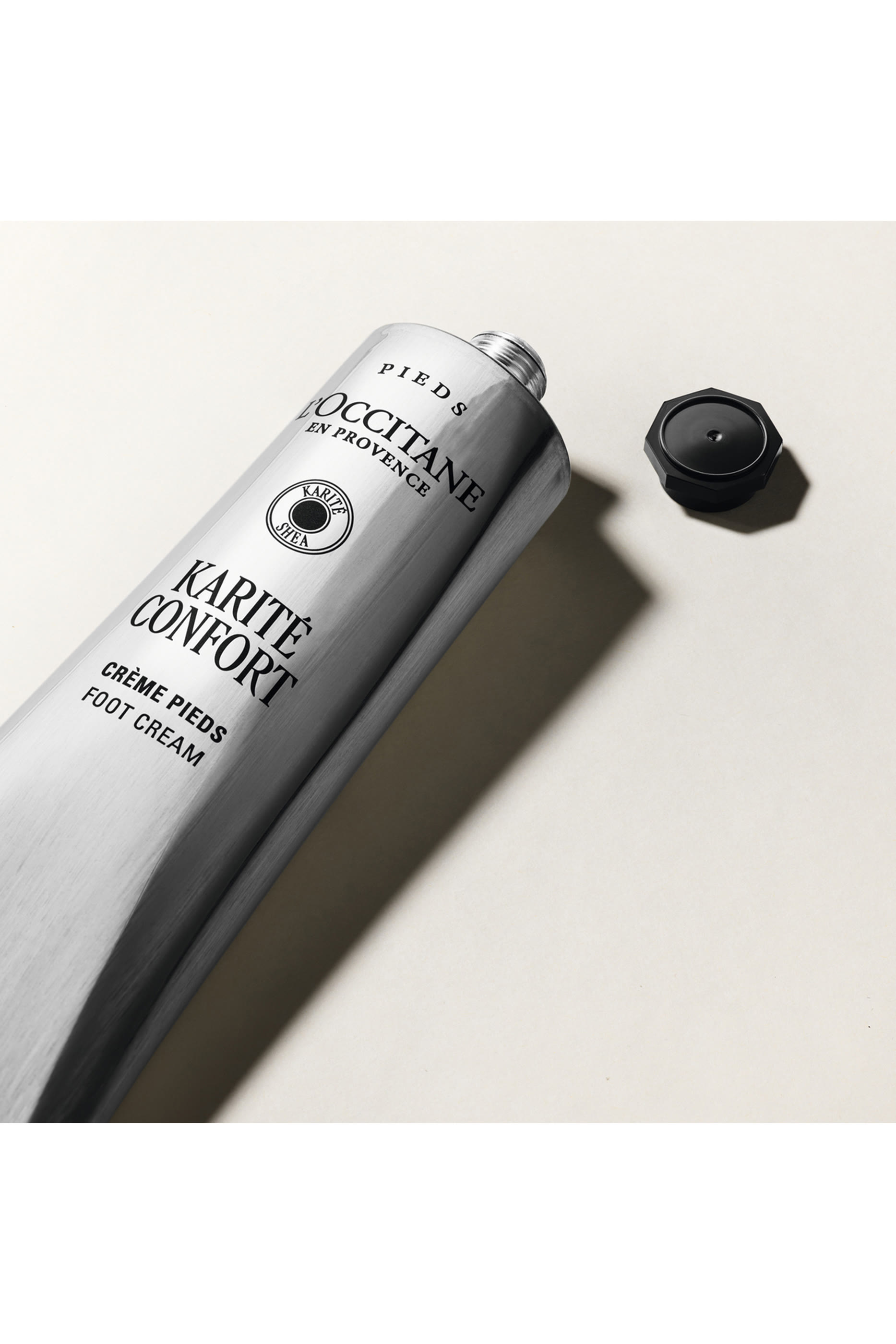 كريم للقدمين بزبدة الشيا