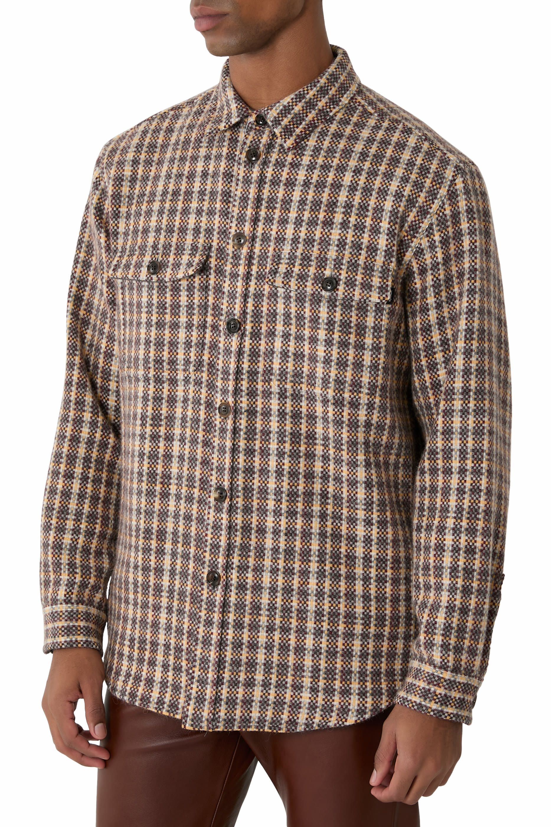 جاكيت بنمط قميص بجيبين