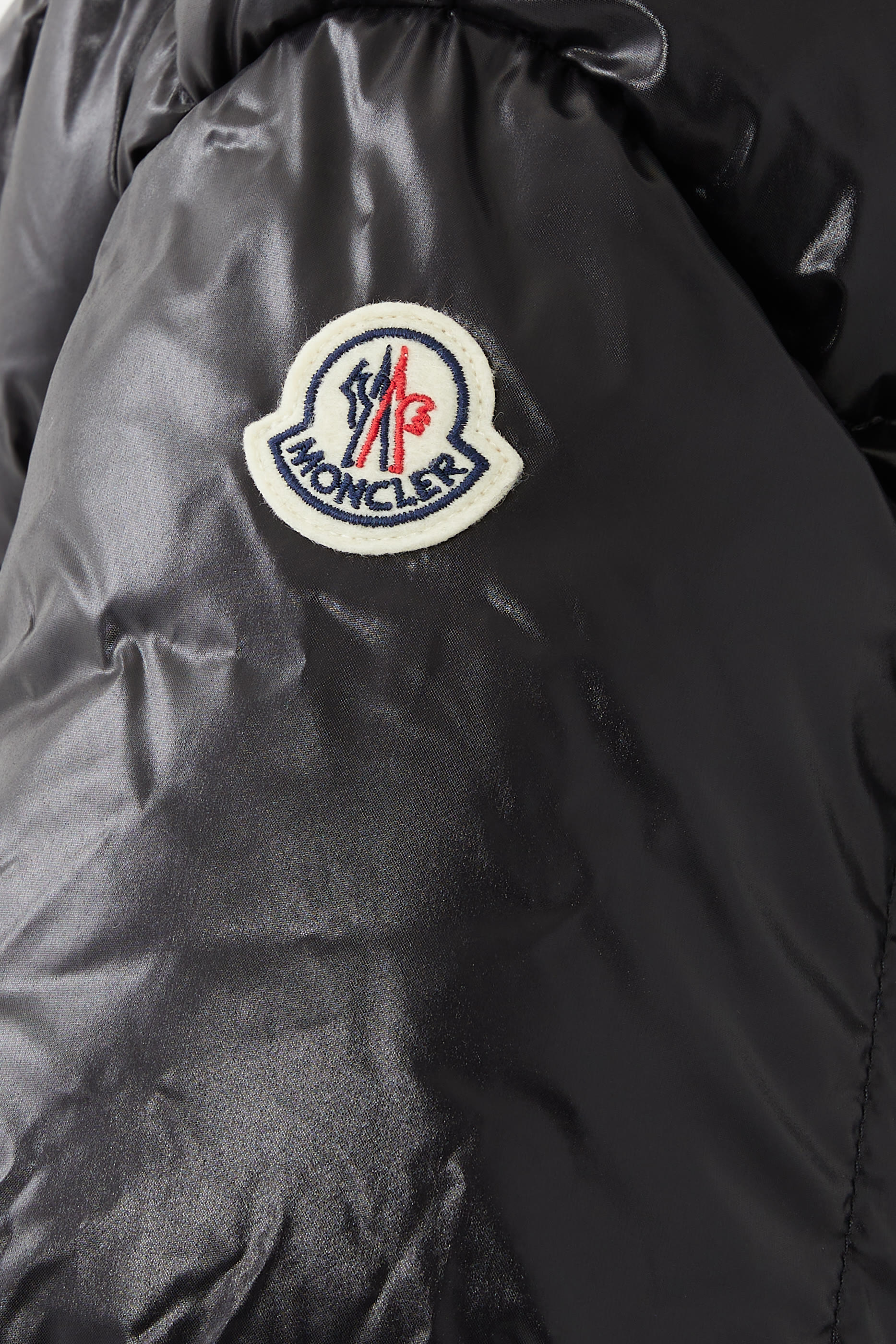 جاكيت بارانا مبطن بالزغب