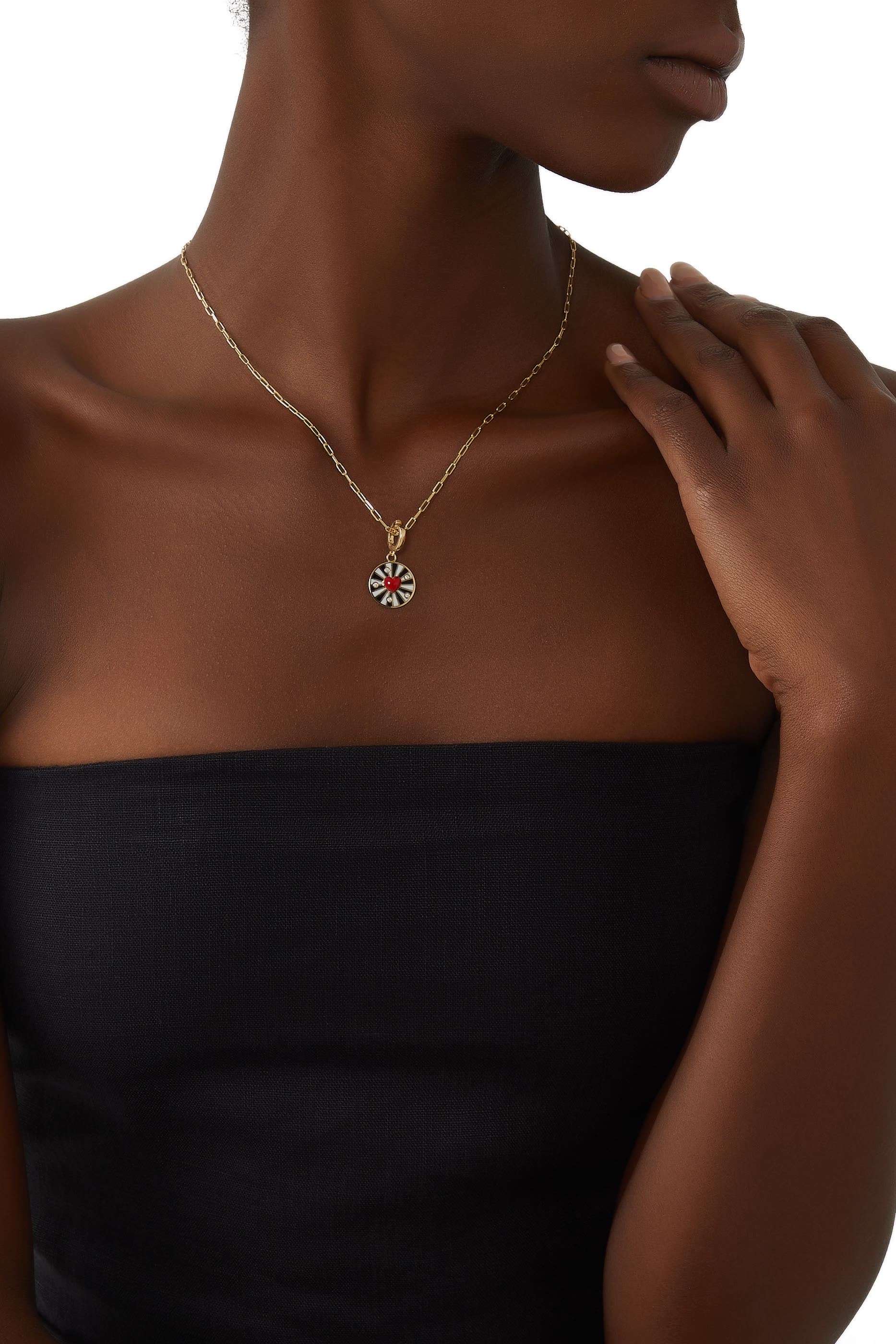 حلية بتصميم قلب سبيرال