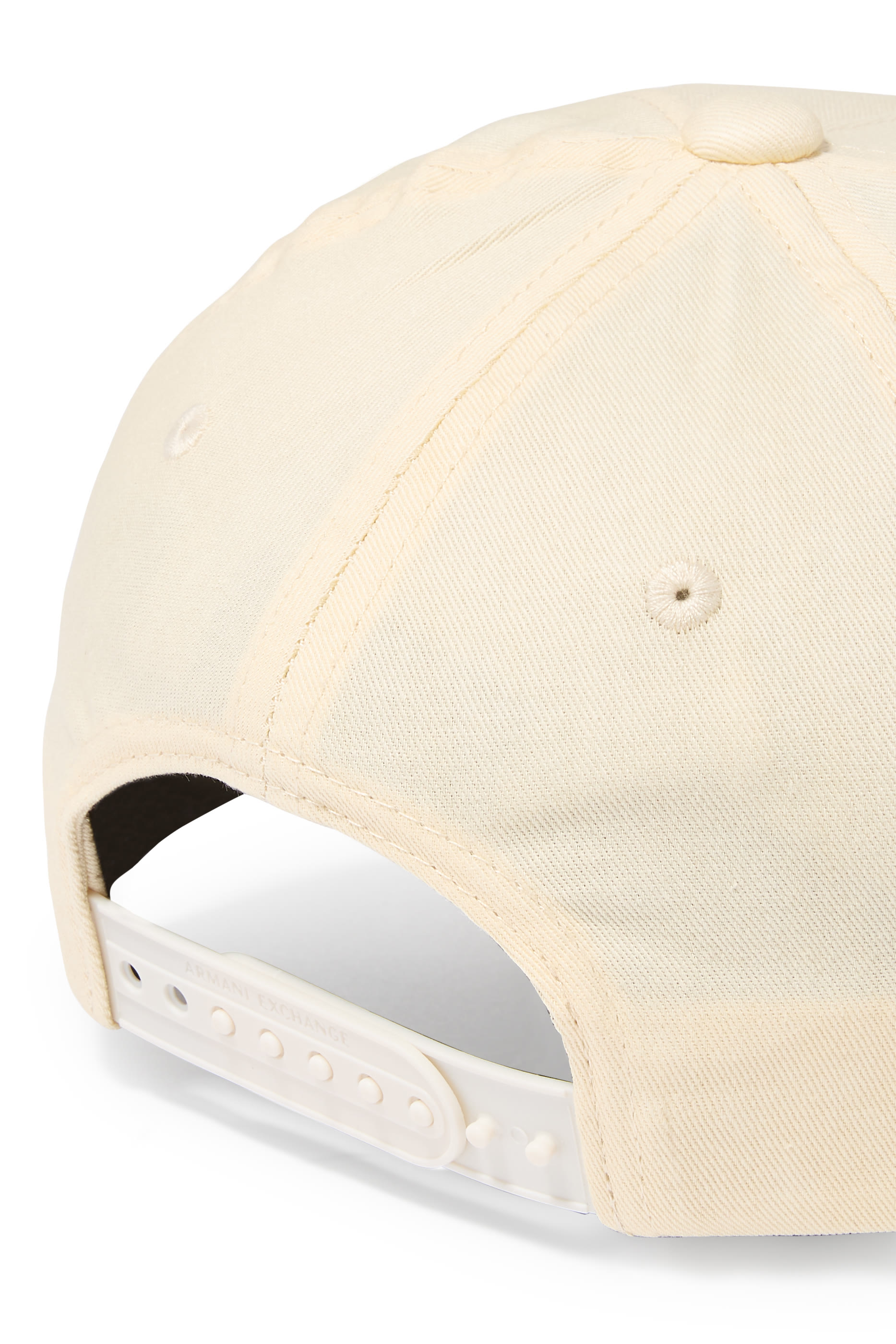 كاب بشعار الماركة