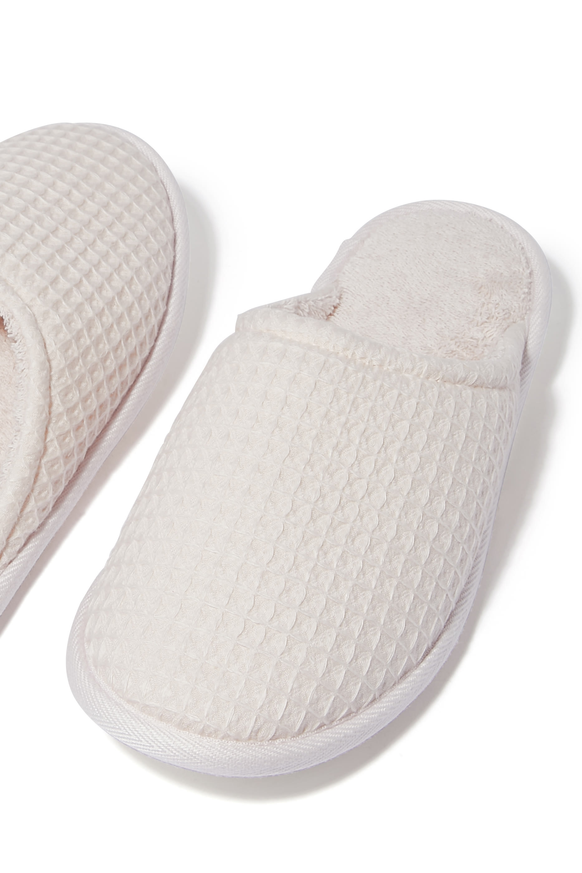 حذاء مفتوح من الخلف قطن وافل