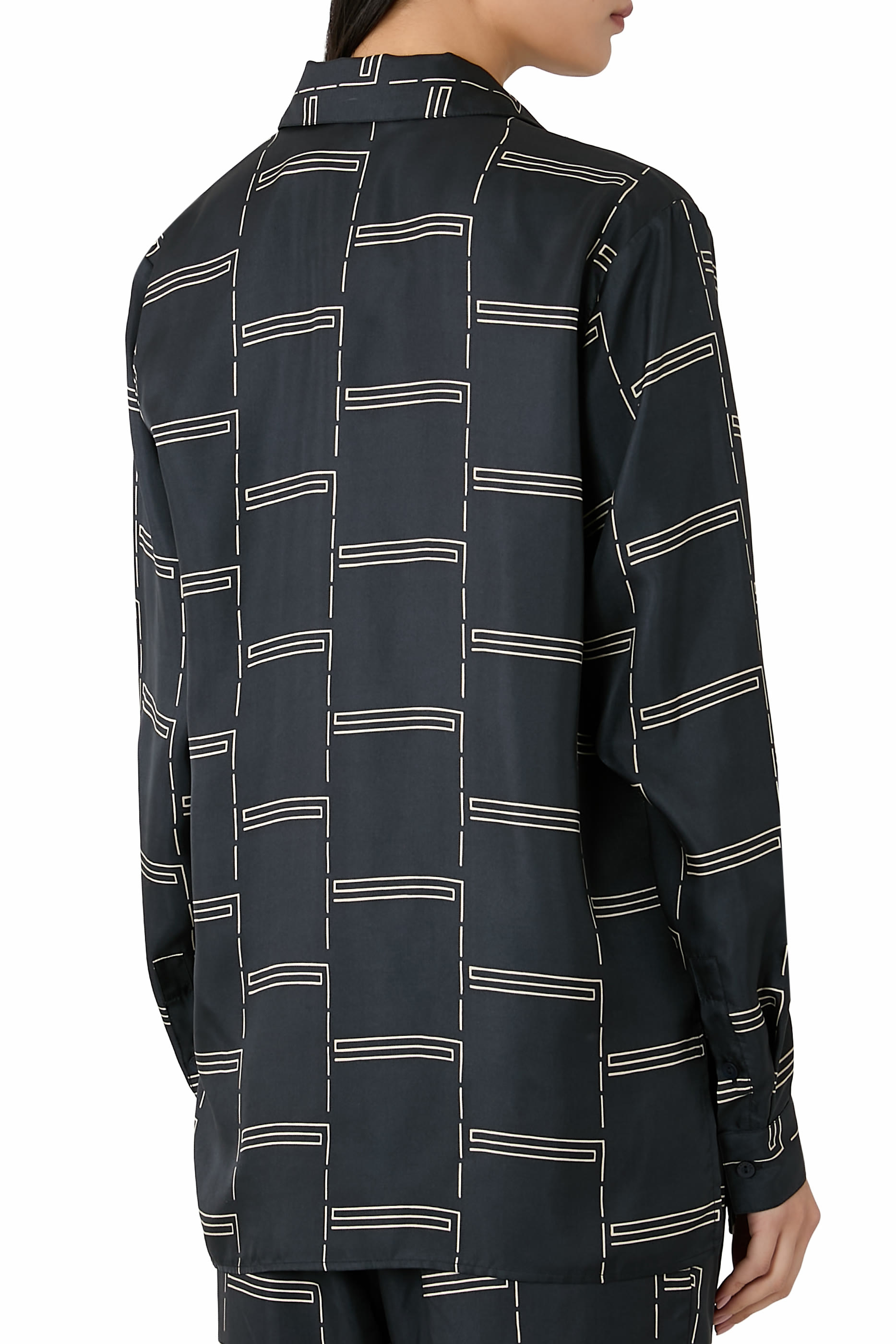 قميص بأكمام طويلة تويل