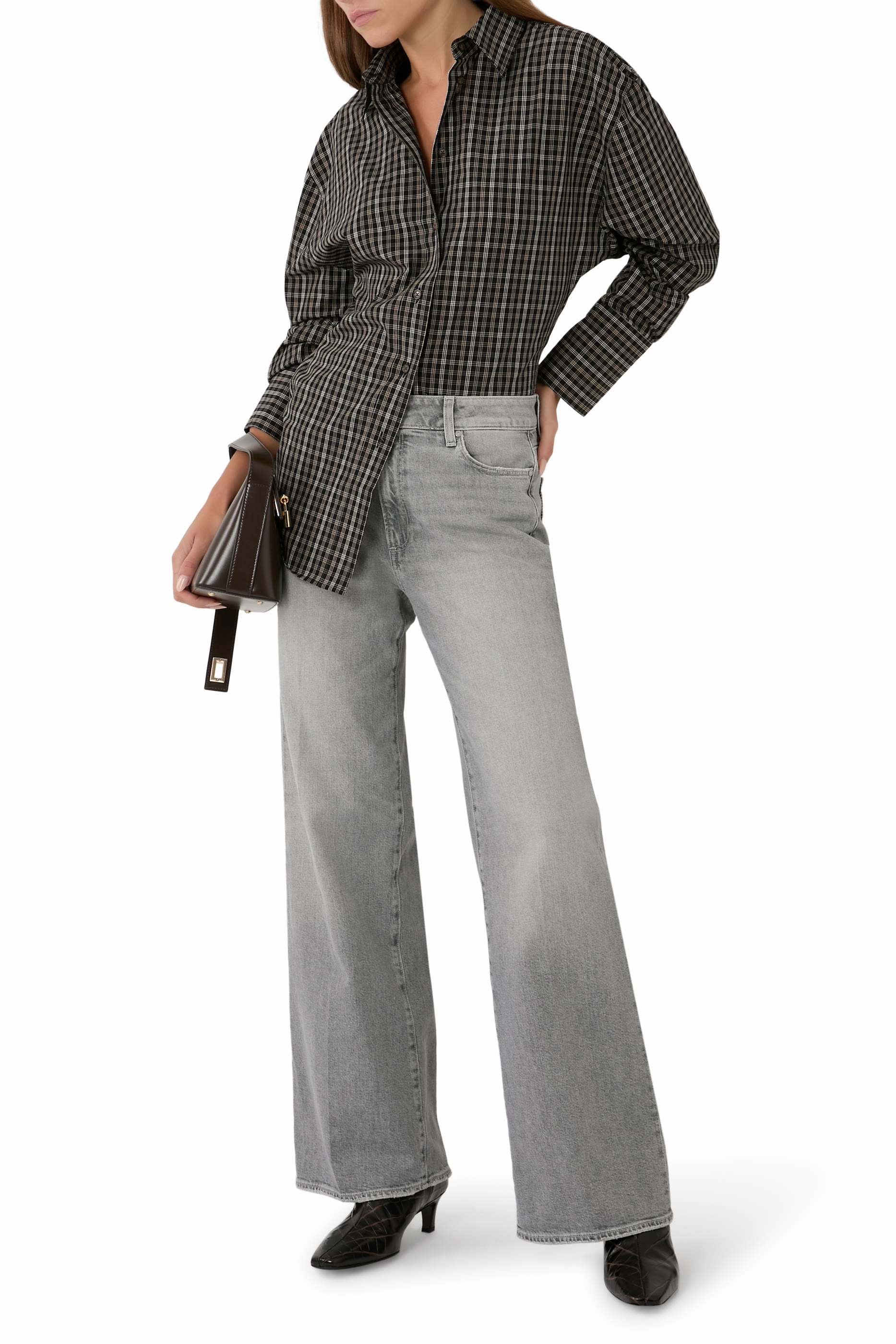 بنطال جينز أنيسا بقصة ساق واسعة