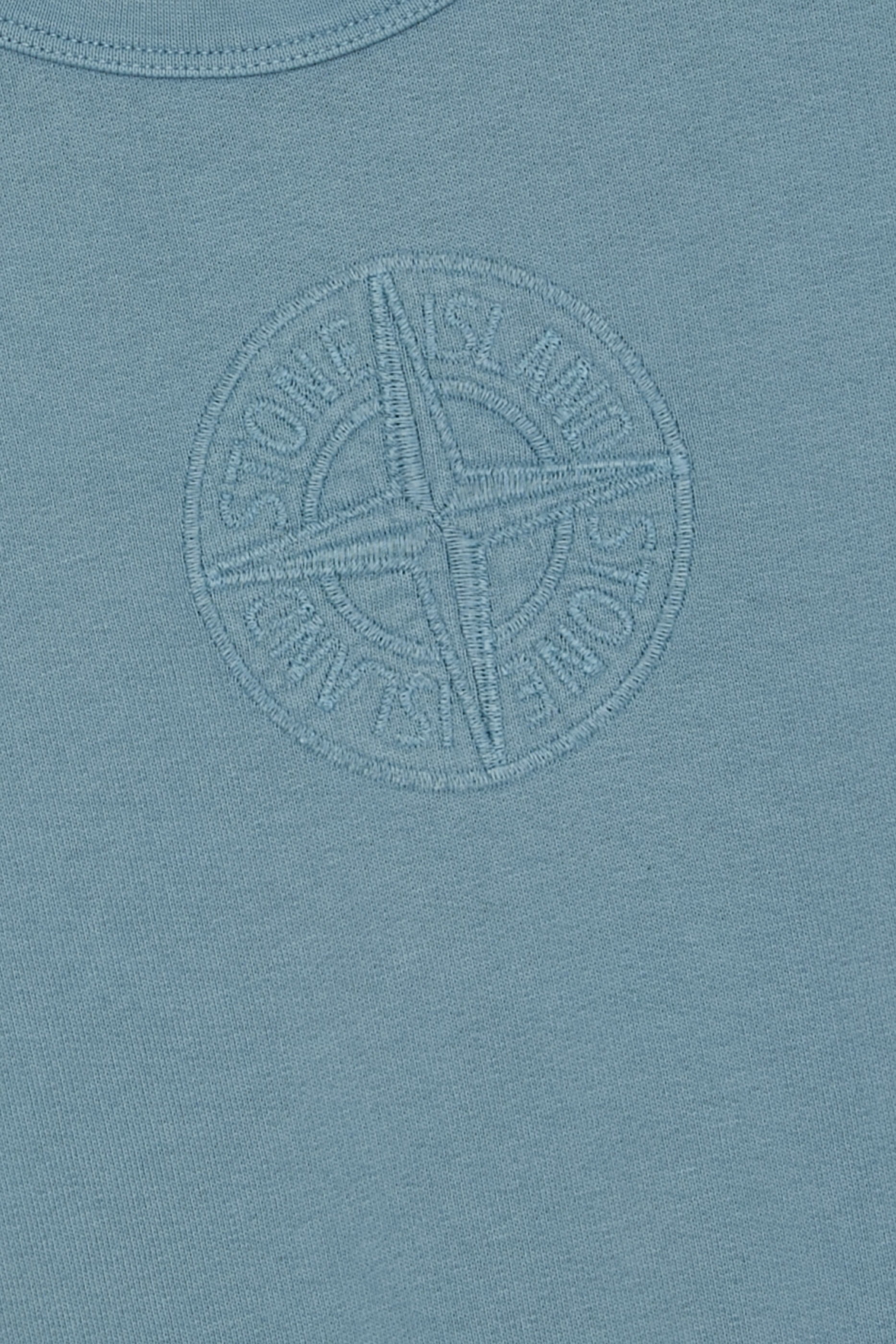 سويت شيرت مزين بشعار الماركة للأطفال