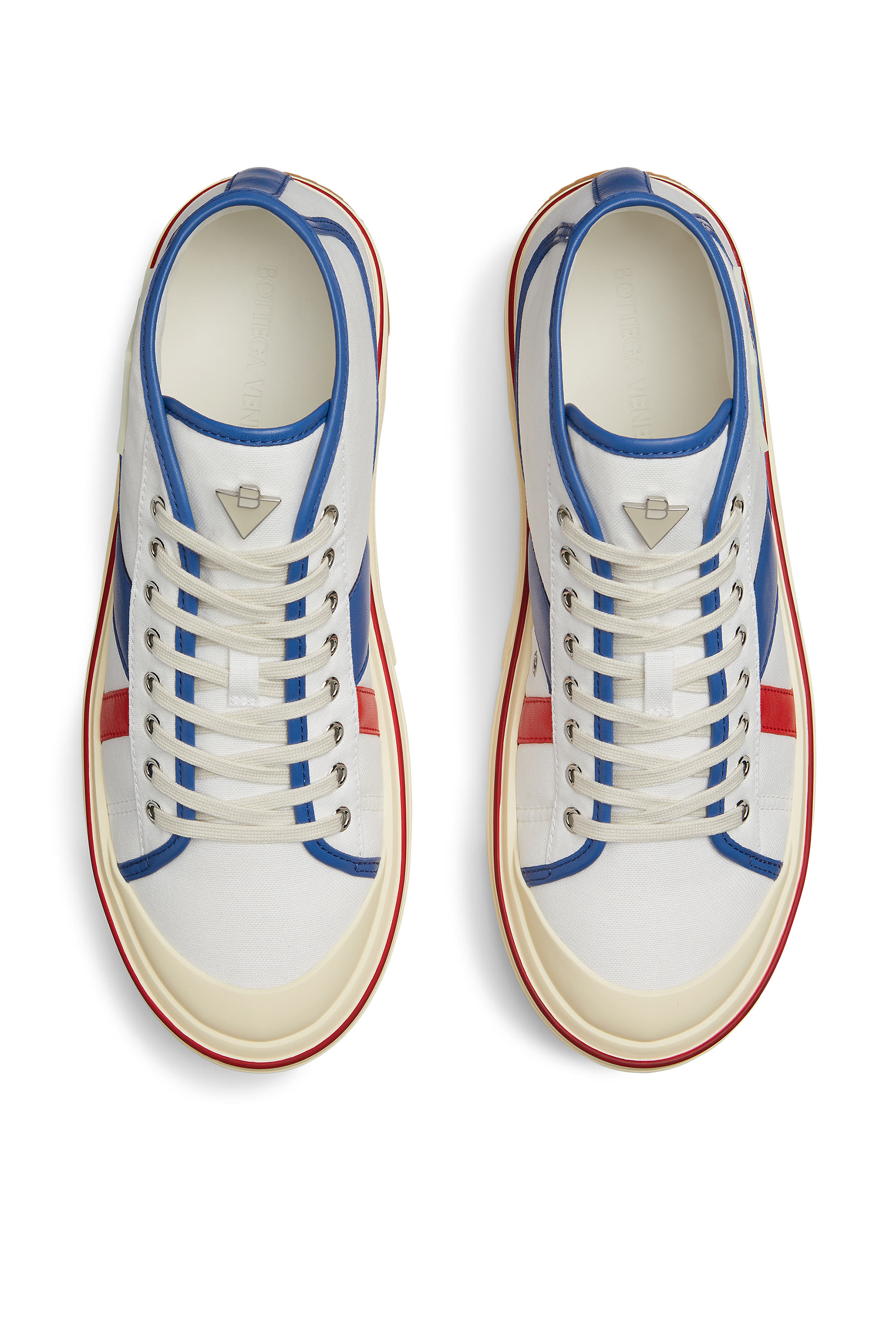 سنيكرز إليوت