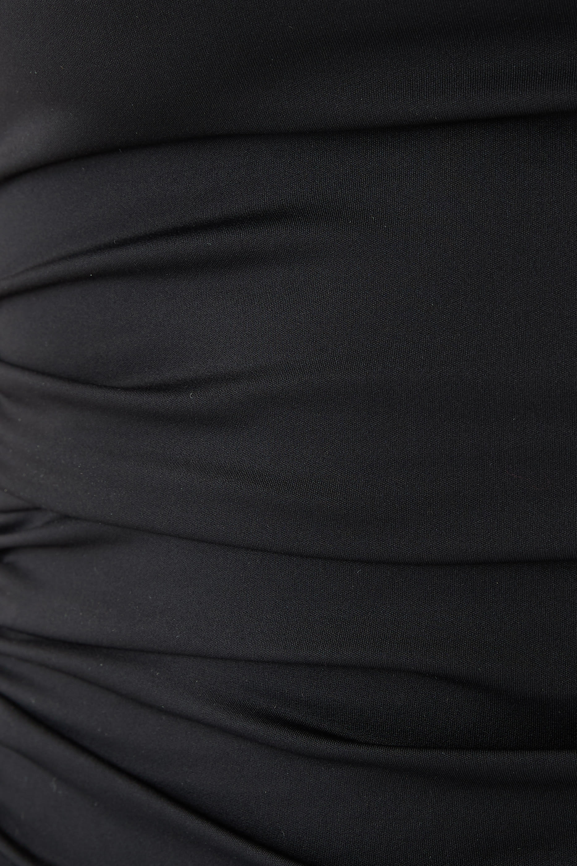 بدلة سكوبا خفيفة الوزن بياقة عالية