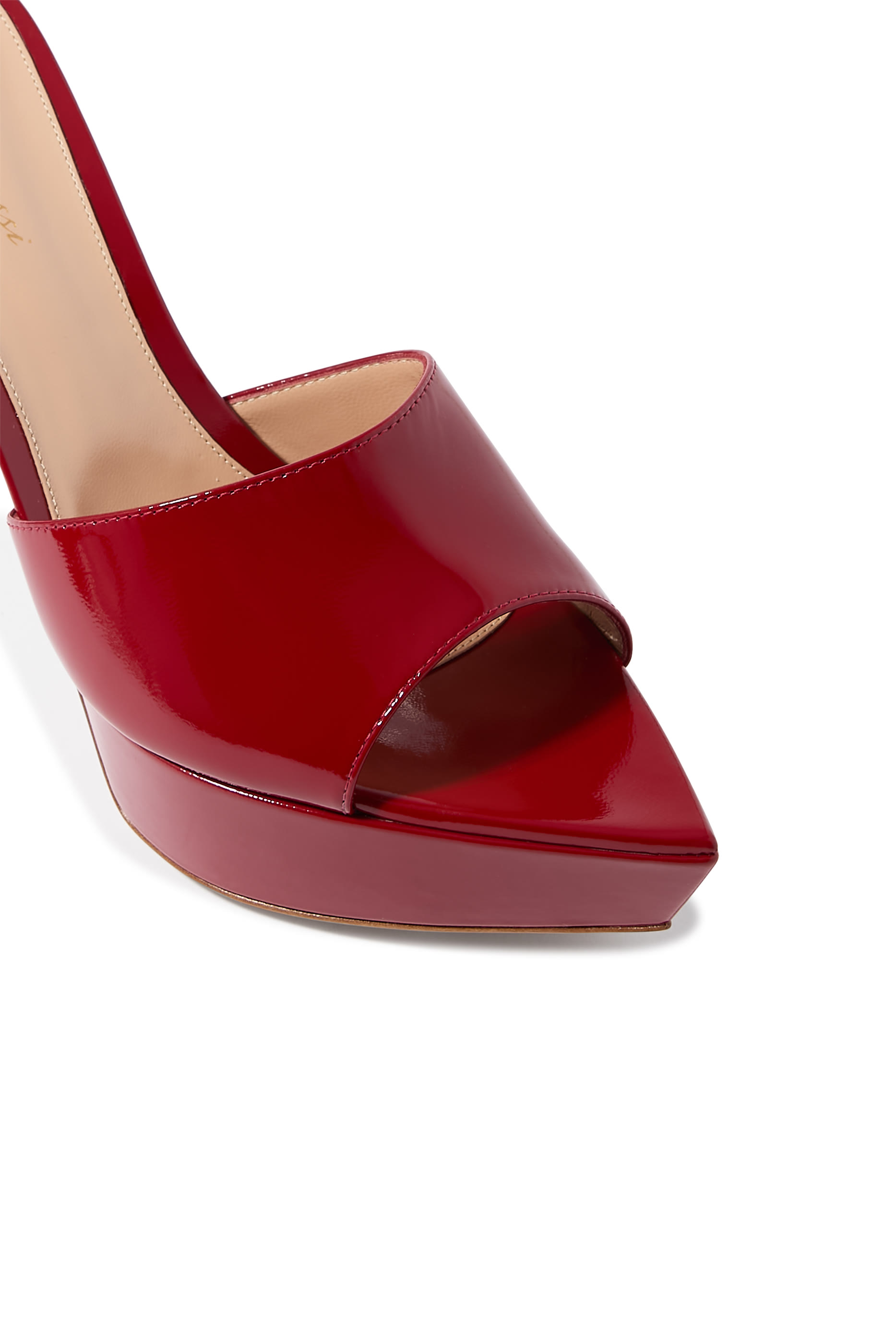 حذاء داشا 85 مفتوح من الخلف جلد لامع