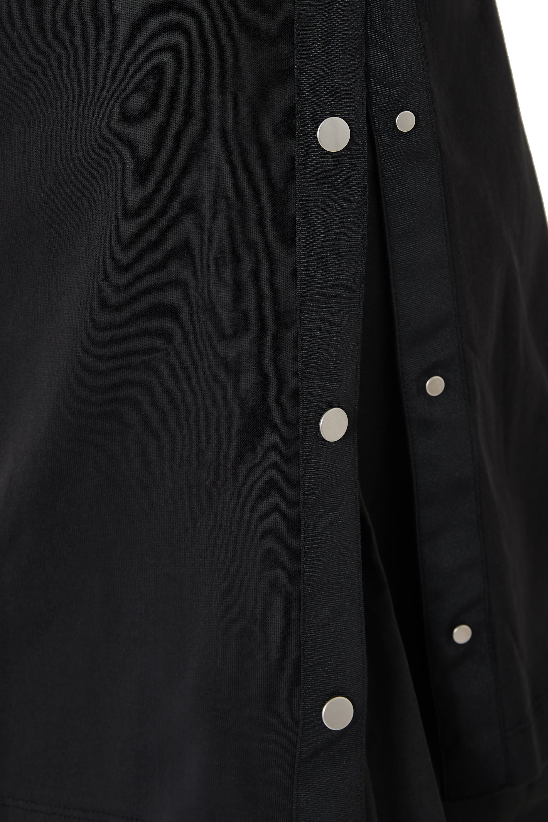 فستان بنمط تيشيرت بقصة فضفاضة وتنورة