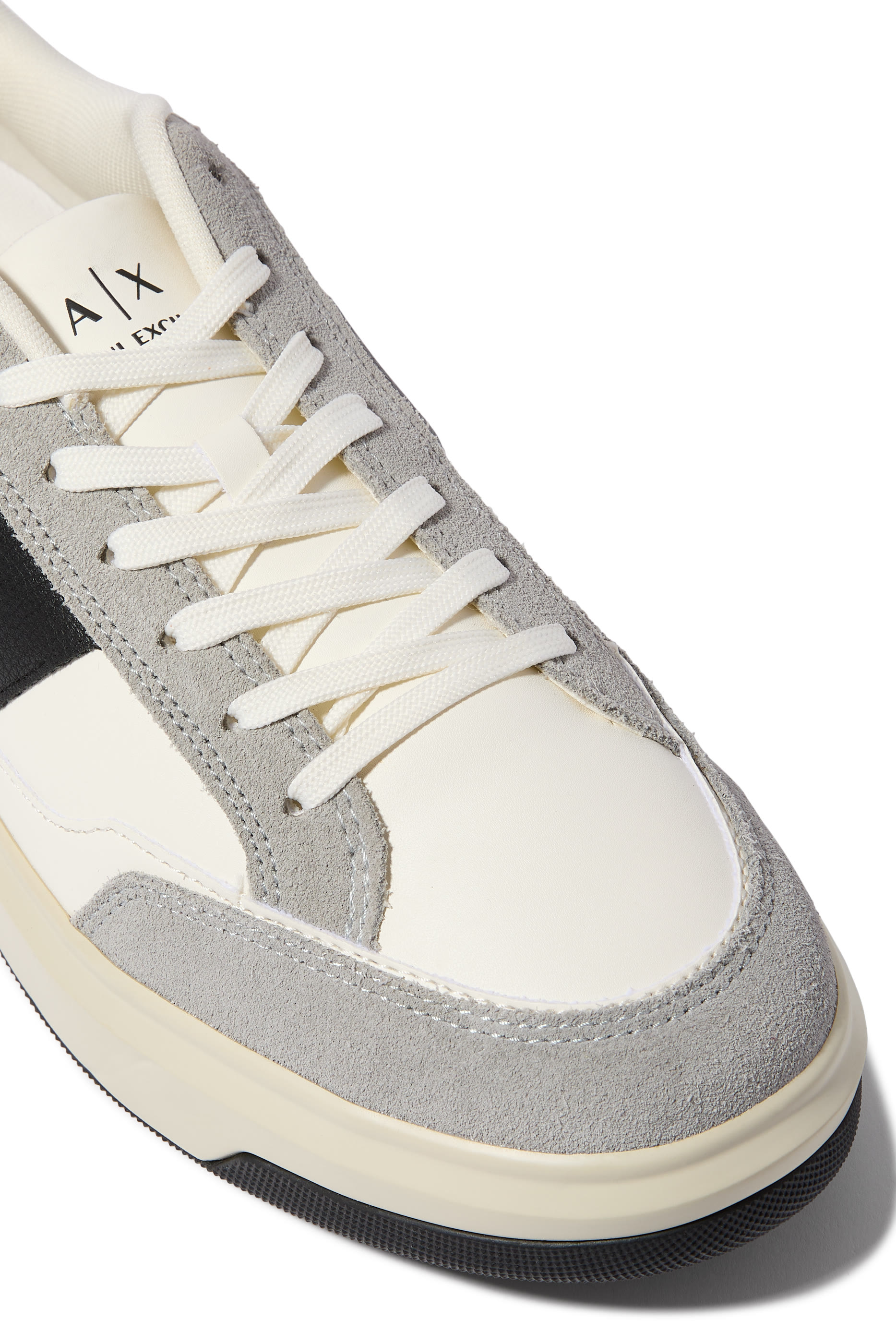 سنيكرز فينس بكاحل منخفض