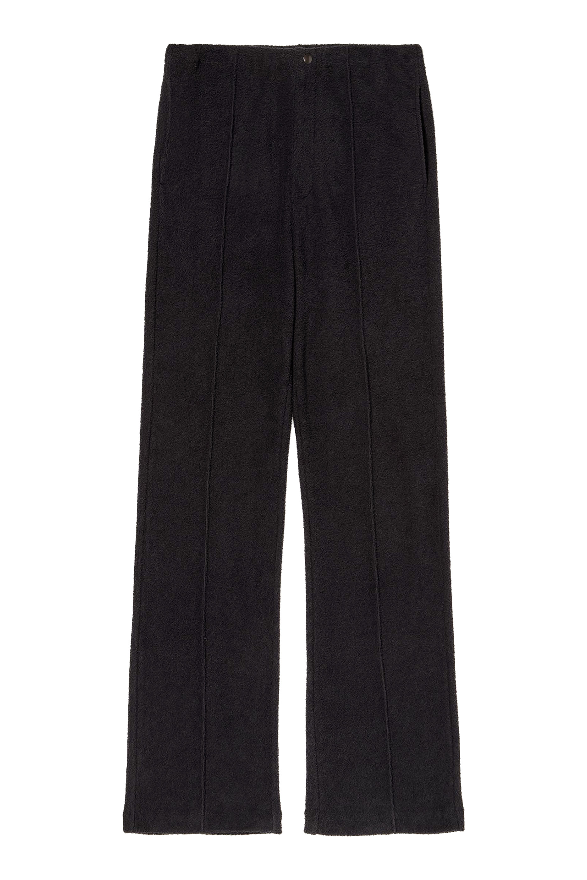 بنطال بارز الملمس