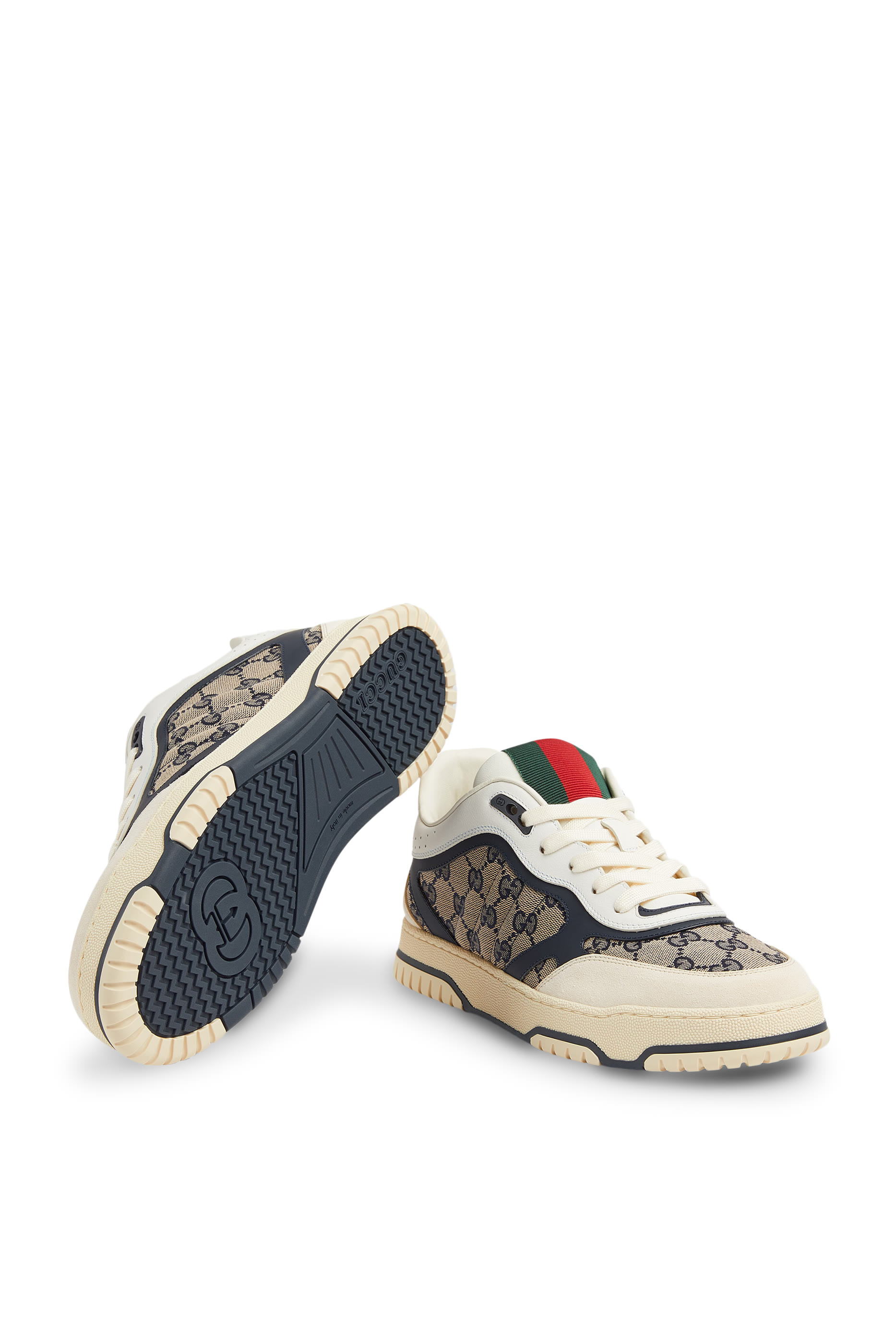 سنيكرز ري-ويب