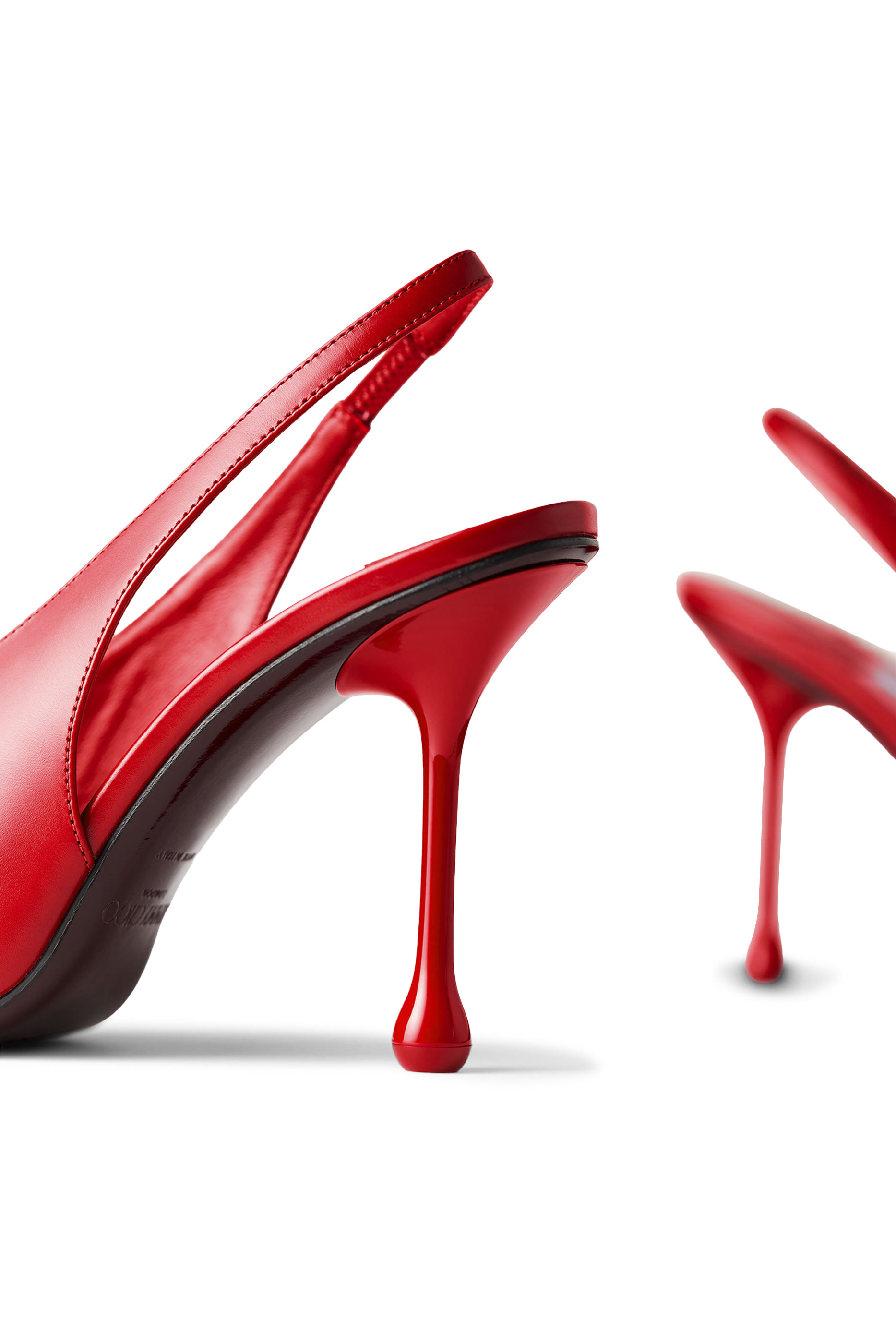 حذاء كلاسيكي ايسا 95