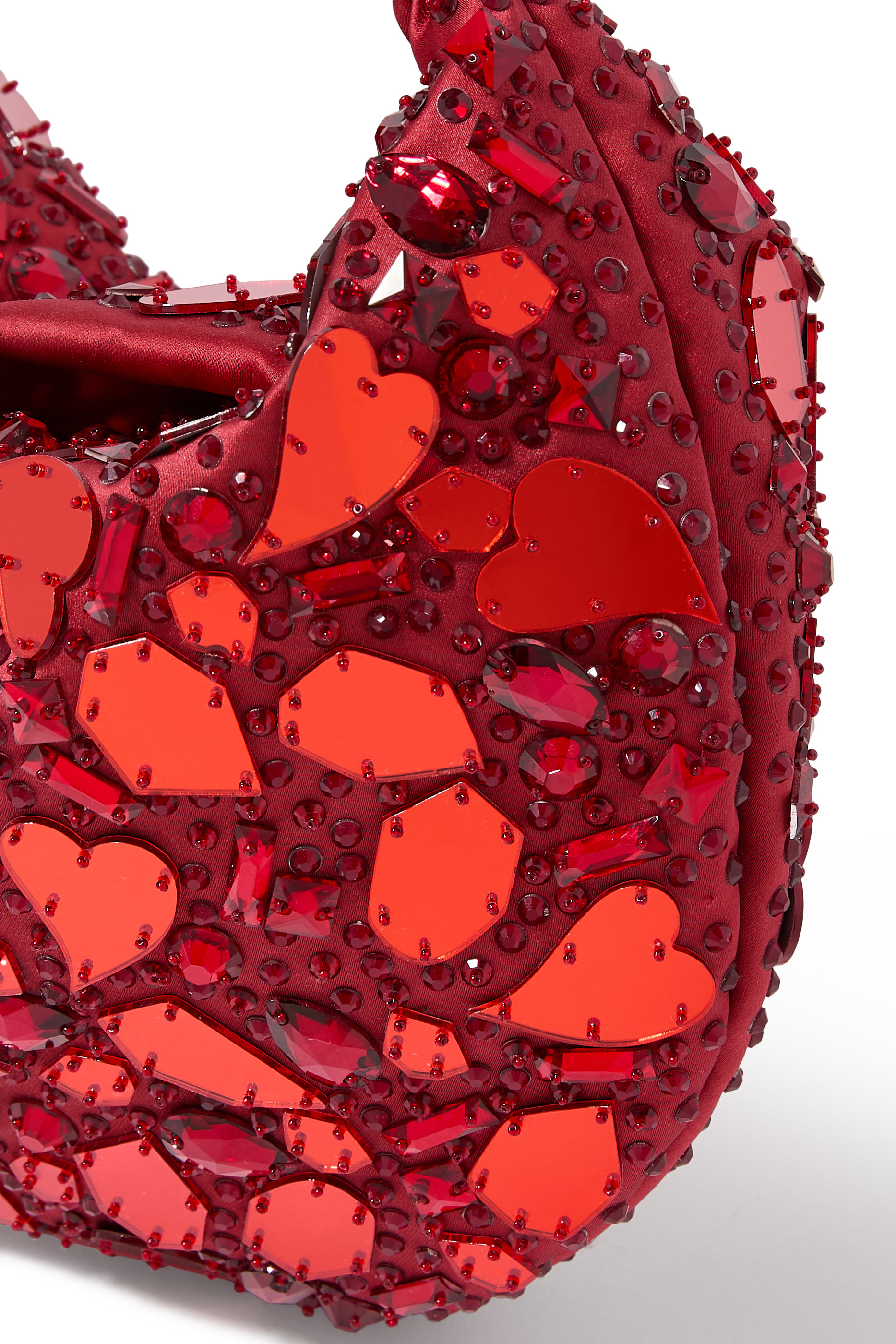 حقيبة هوبو مزينة حقيبة هوبو مزينة