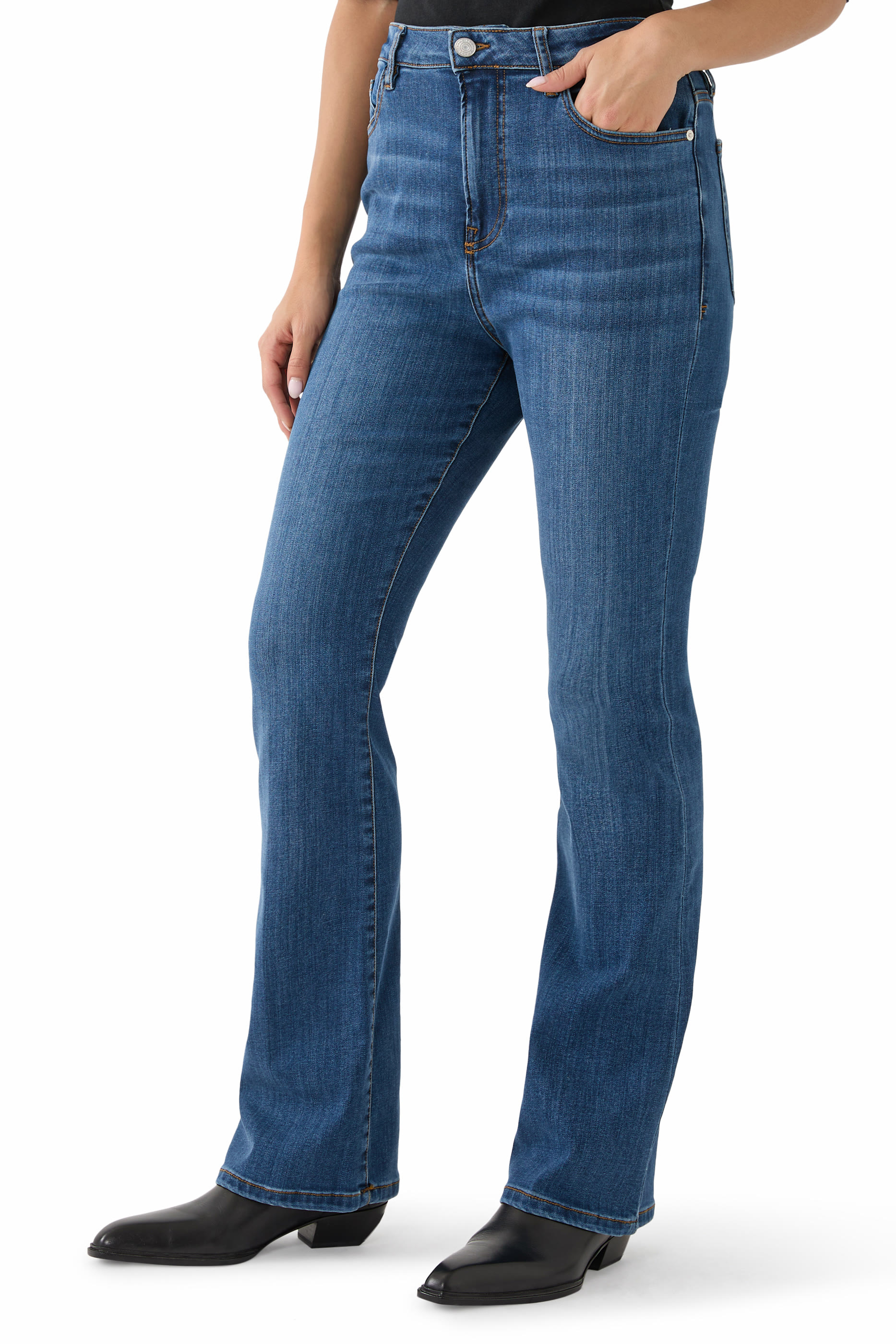 بنطال جينز لو ميني بوت