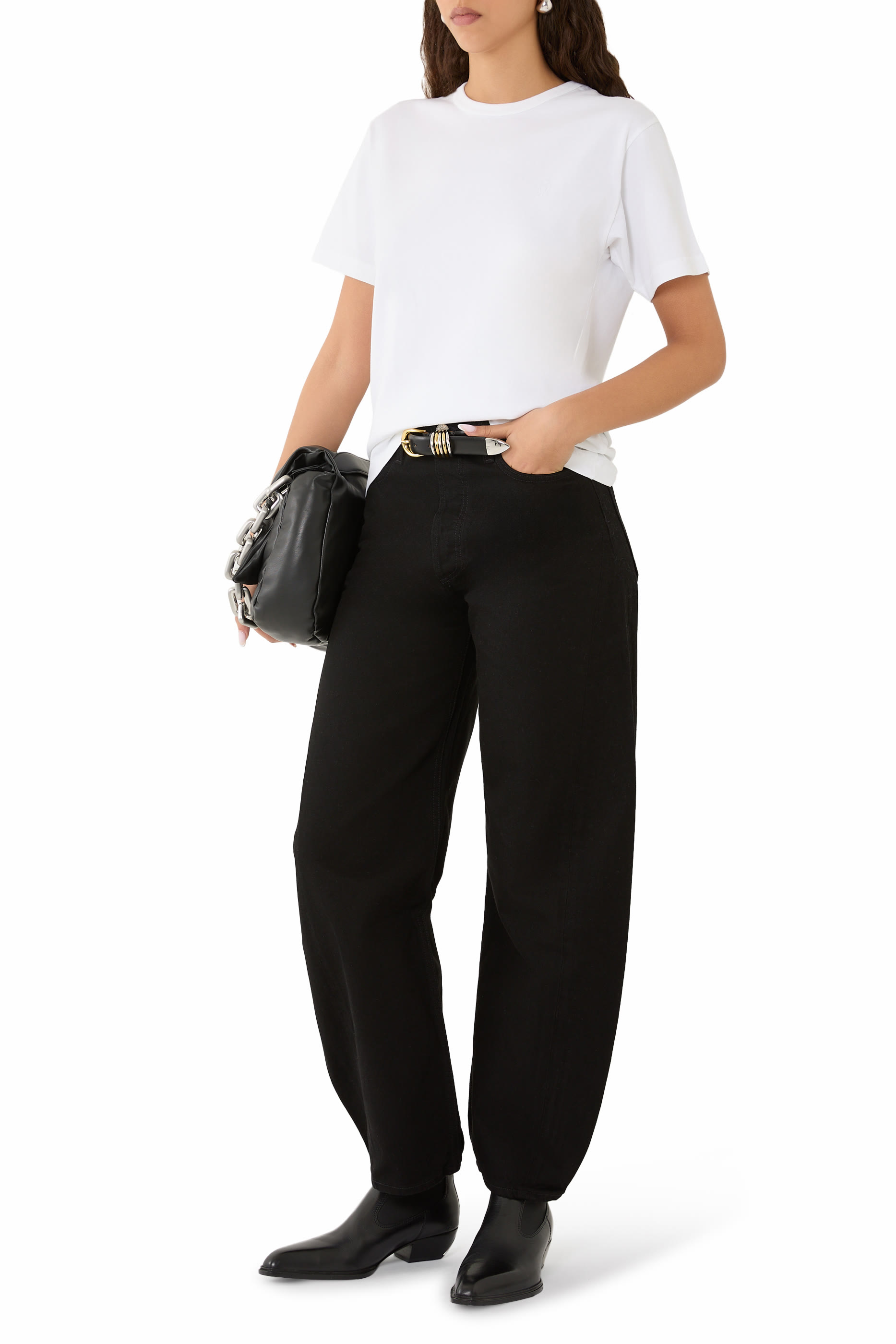 تيشيرت مطرز بمرساة