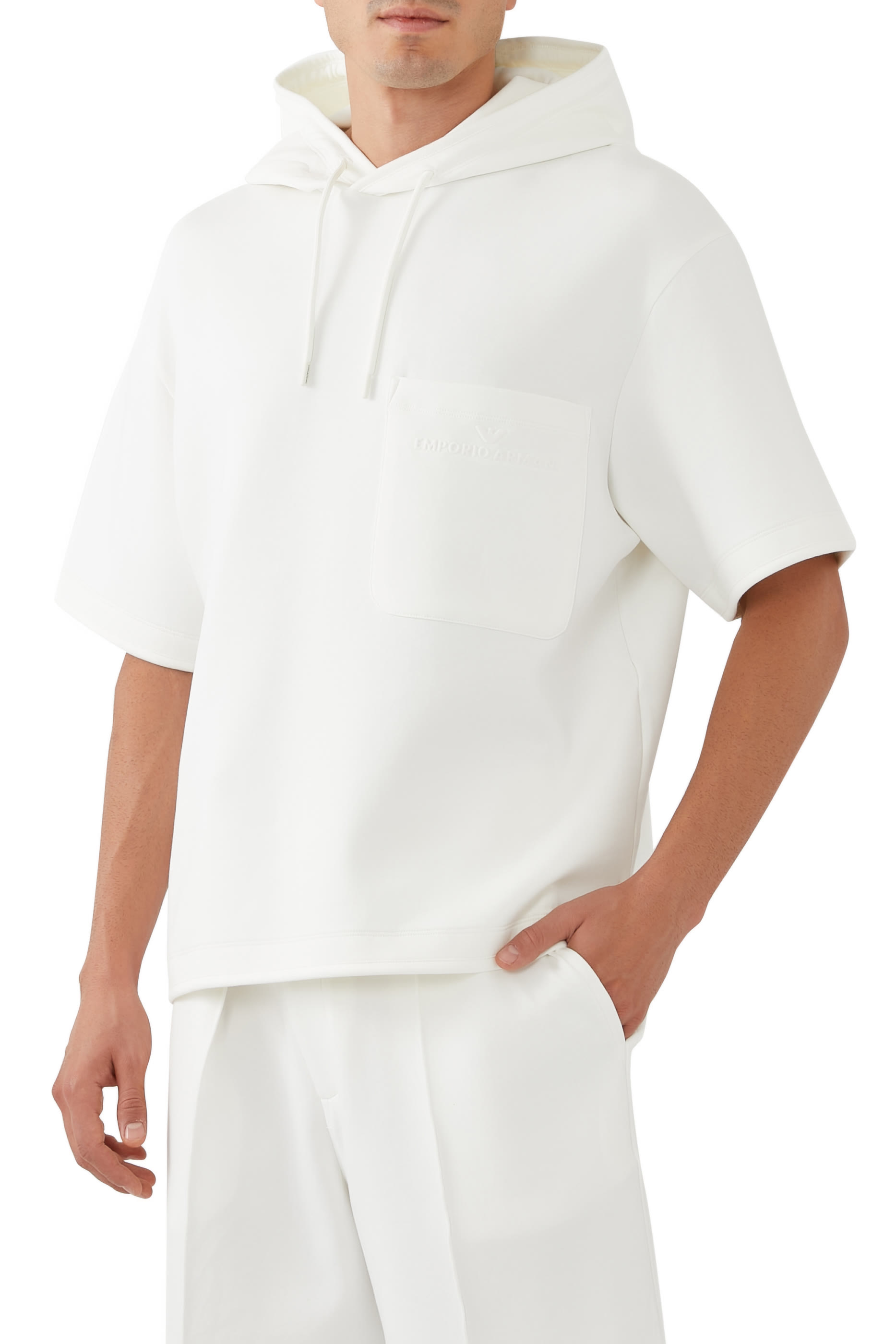 سويت شيرت بشعار الماركة بحجم صغير