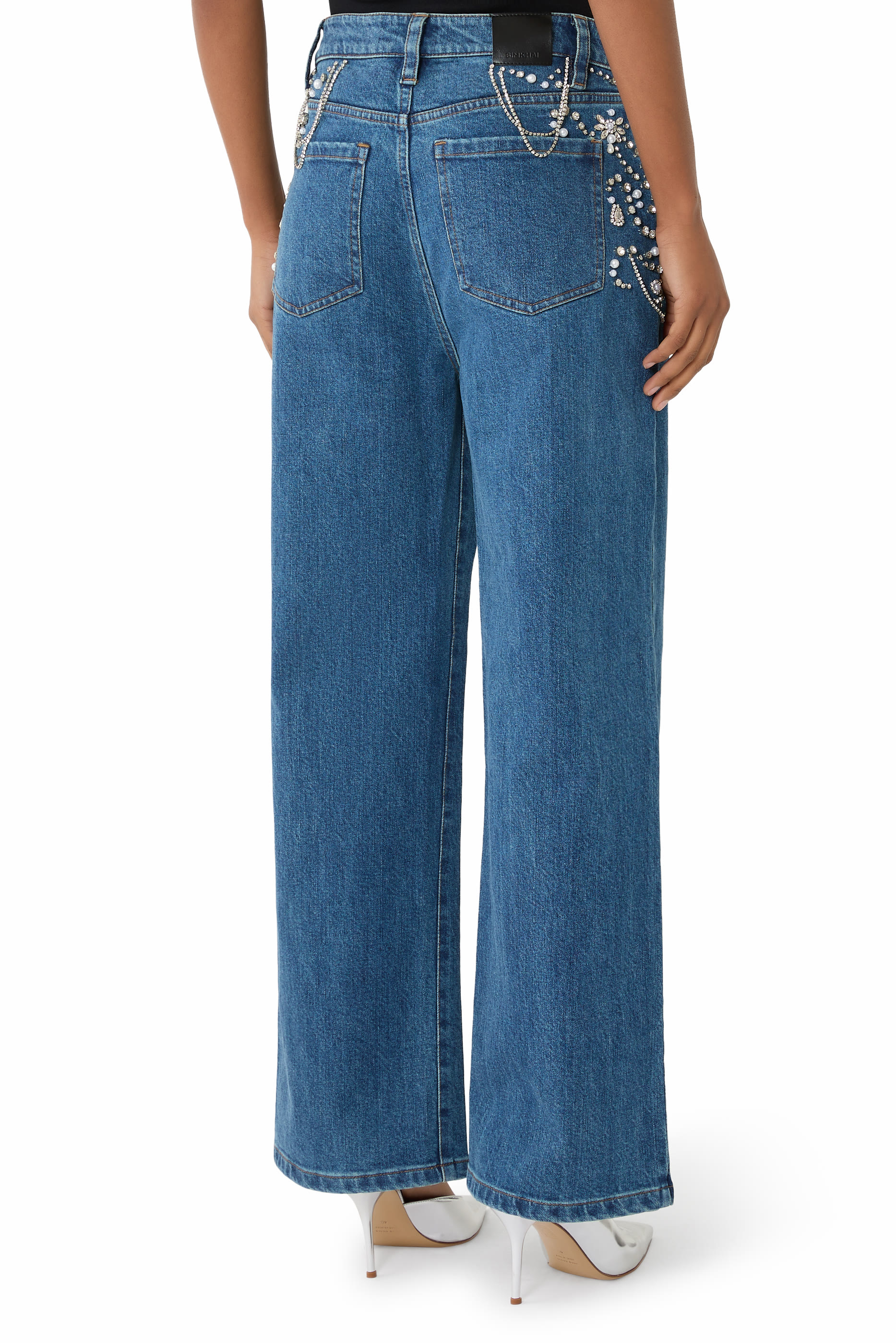 بنطال جينز جود قصير مطرز