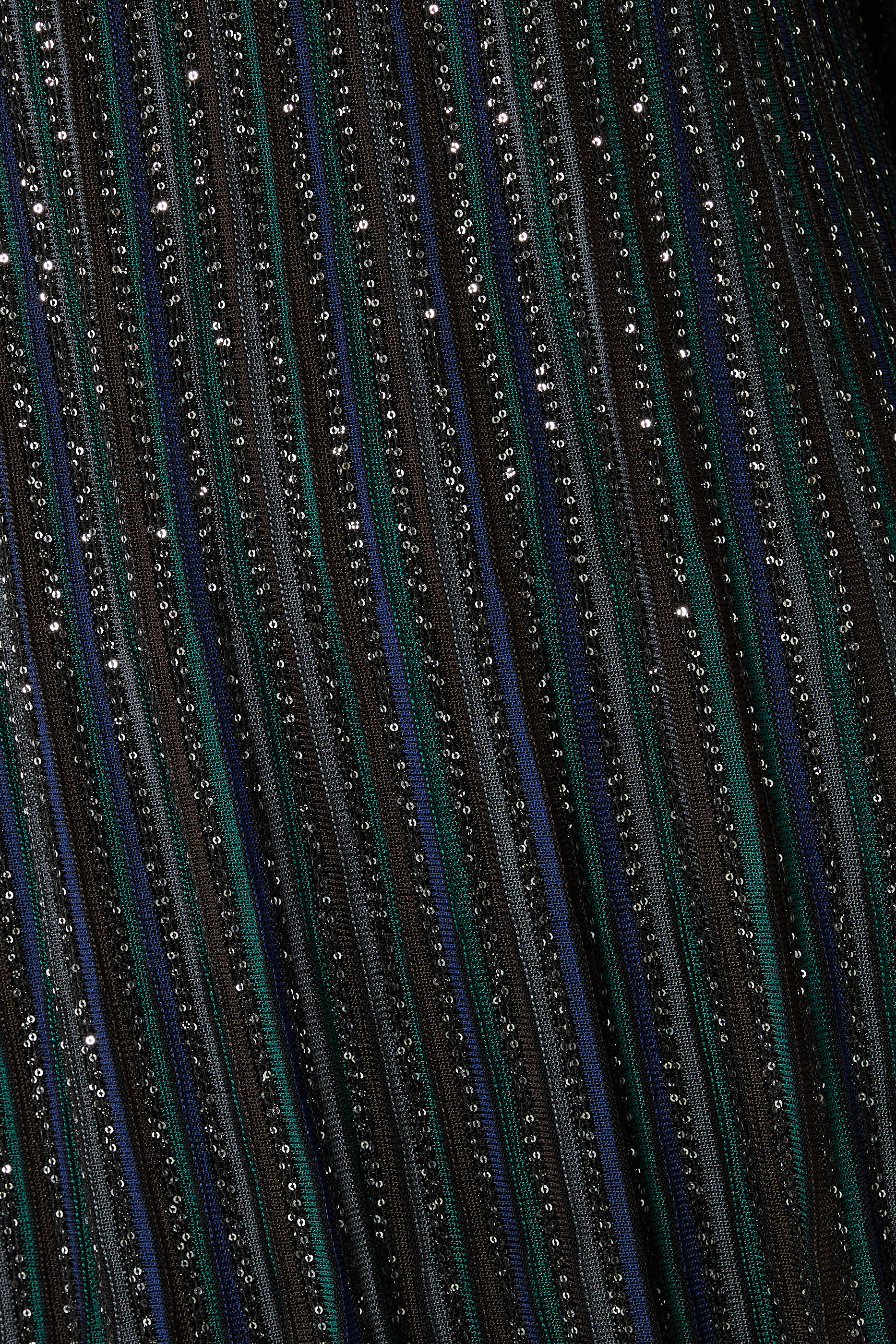 فستان بترتر وطيات