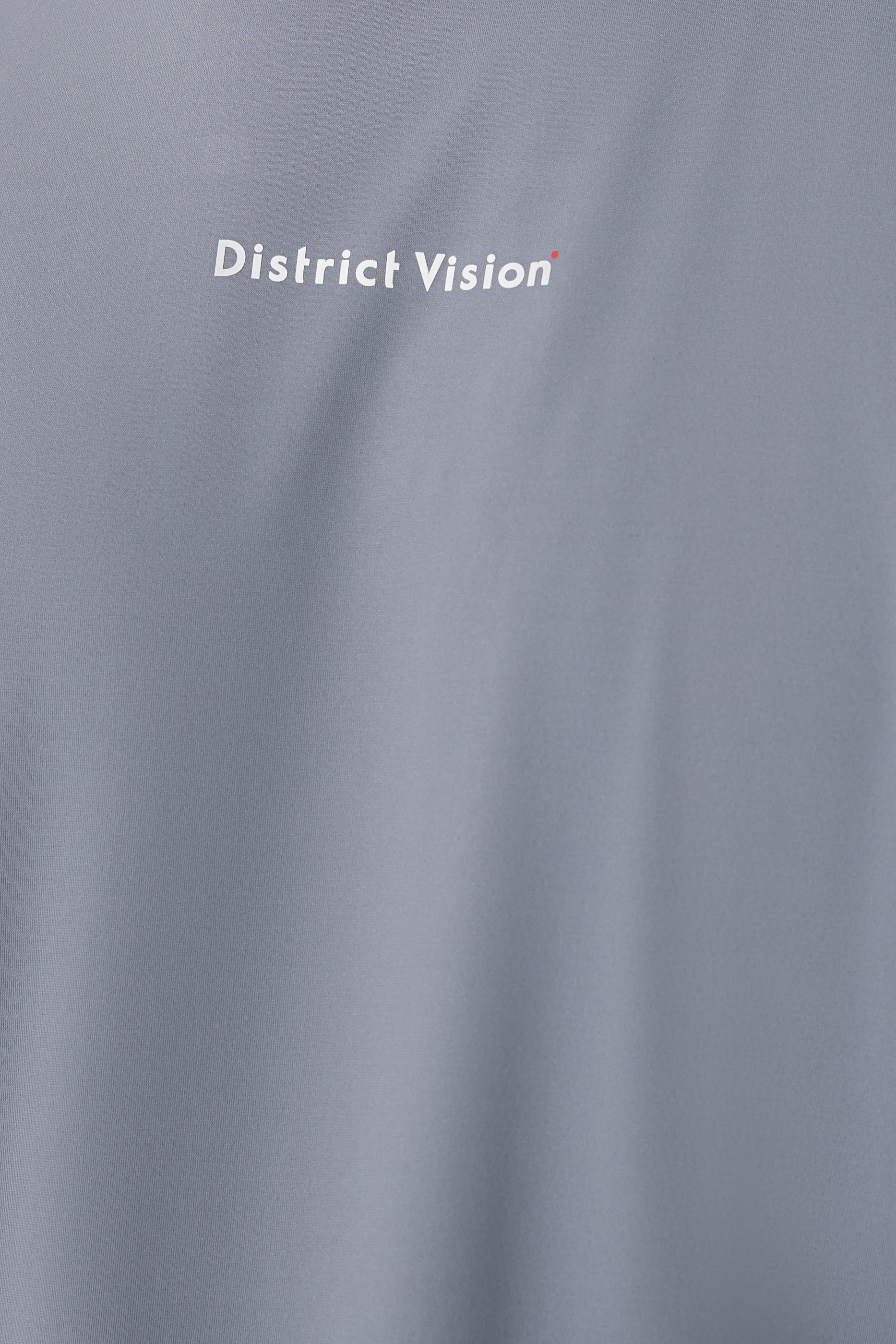 تيشيرت خفيف الوزن بأكمام قصيرة معالج بالصبار