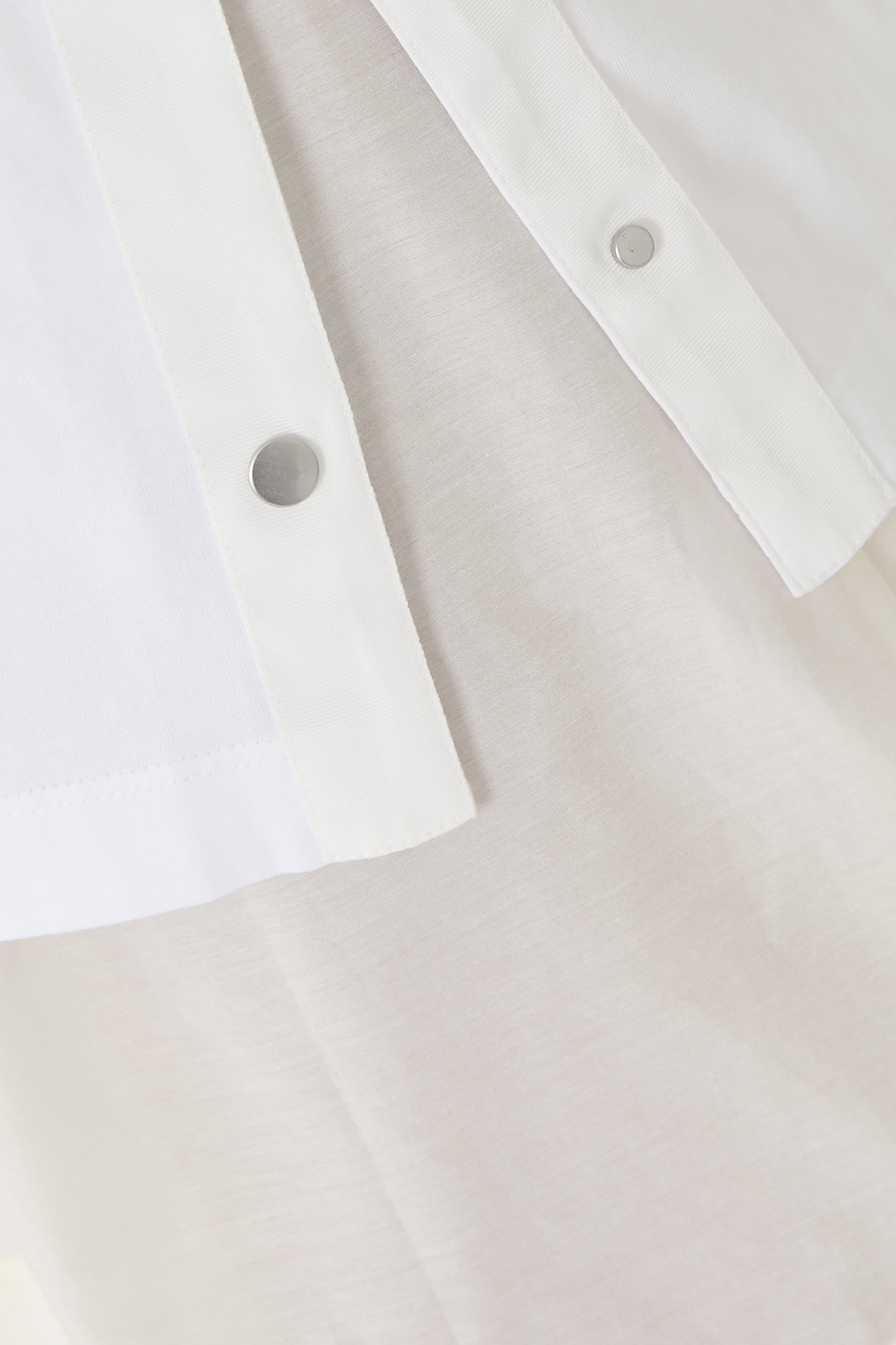 فستان بنمط تيشيرت بقصة فضفاضة وتنورة