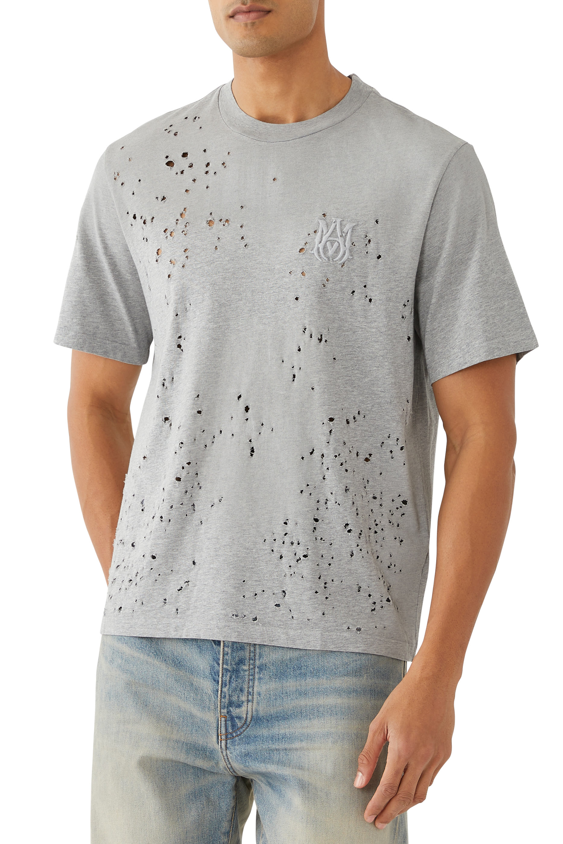 تيشيرت شوت غان بشعار الماركة المطرز