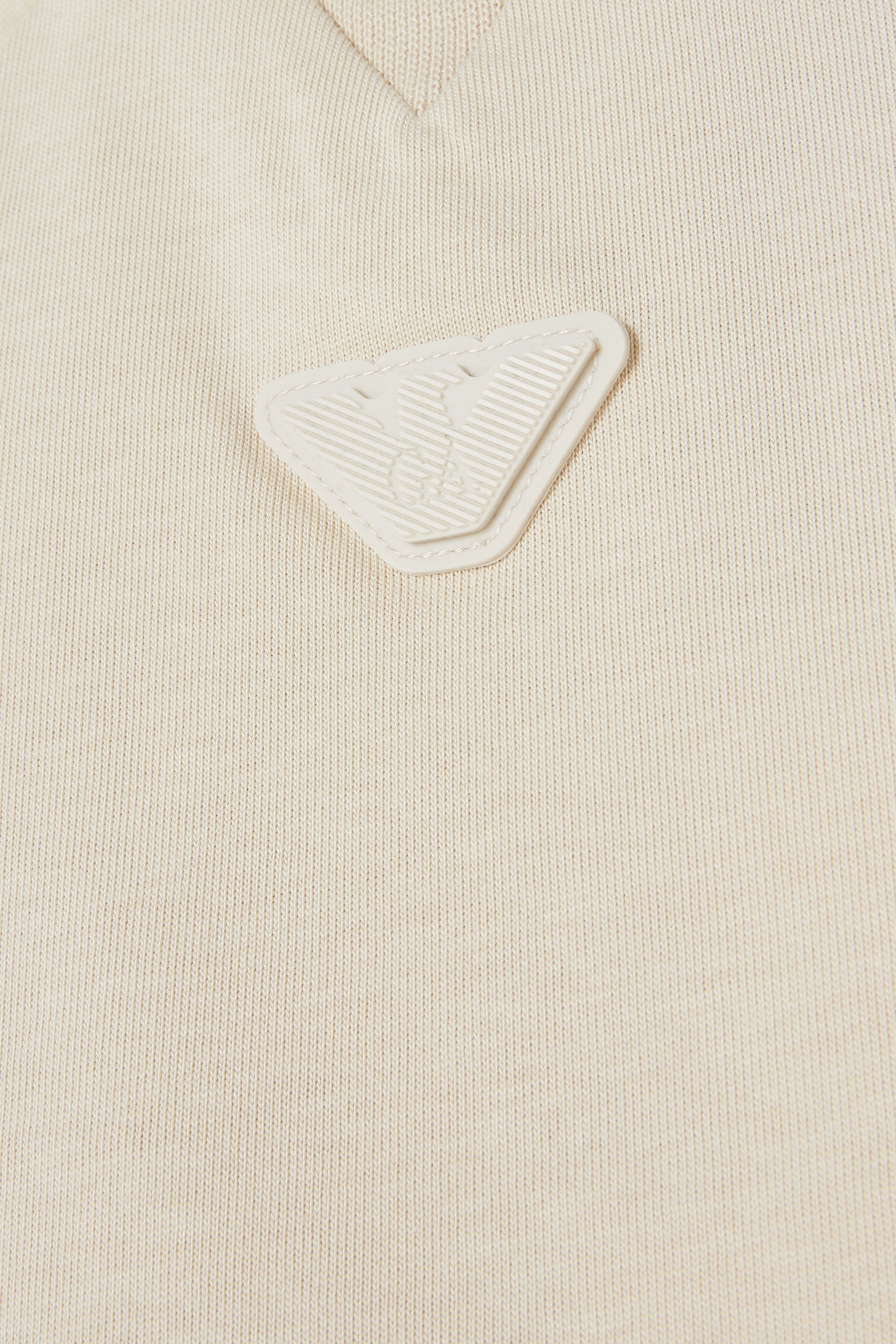 طقم تيشيرت وشورت بشعار النسر صغير للأطفال