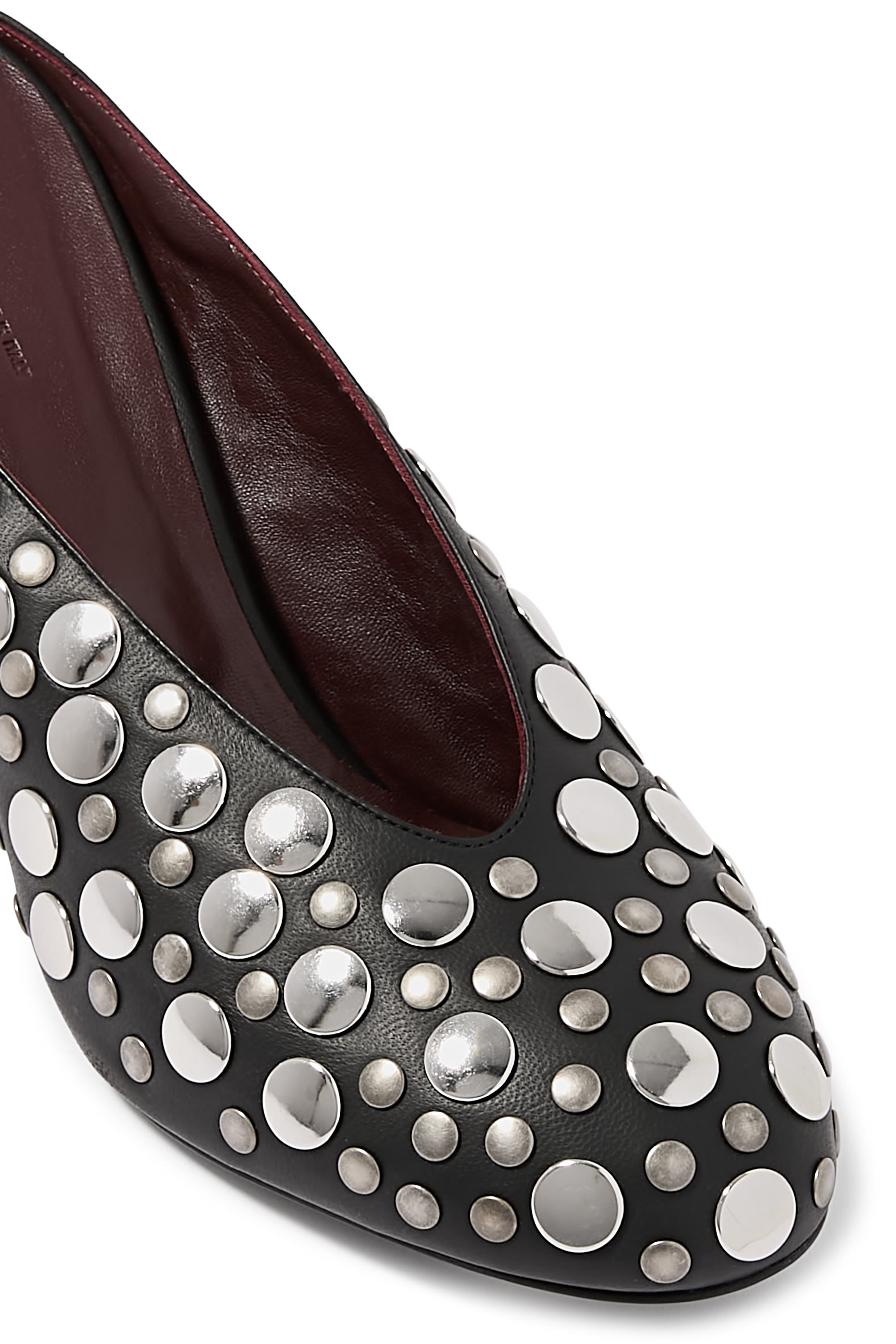 حذاء كلاسيكي مفتوح من الخلف بكعب ويدج