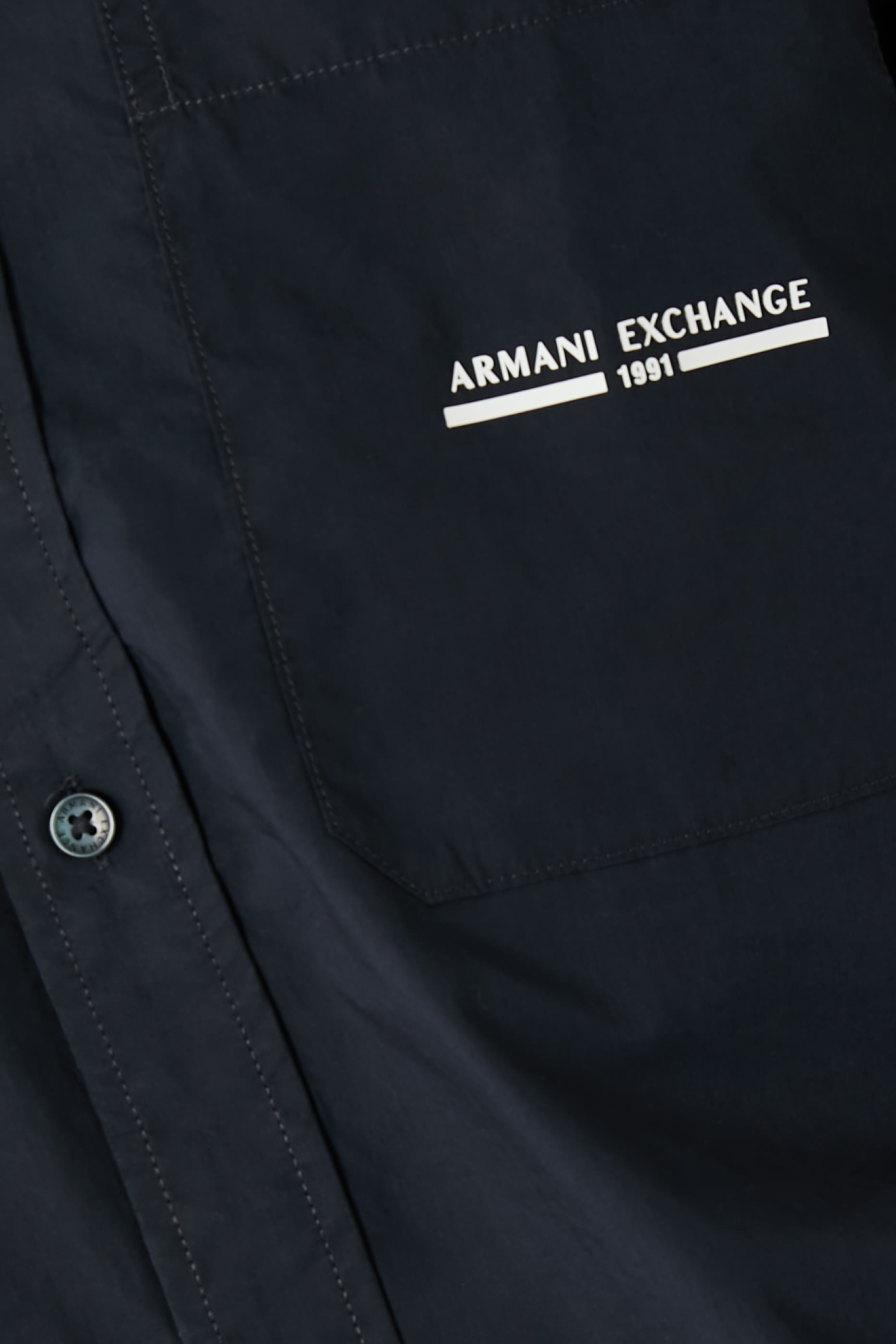 قميص مارينا بأكمام طويلة وأزرار