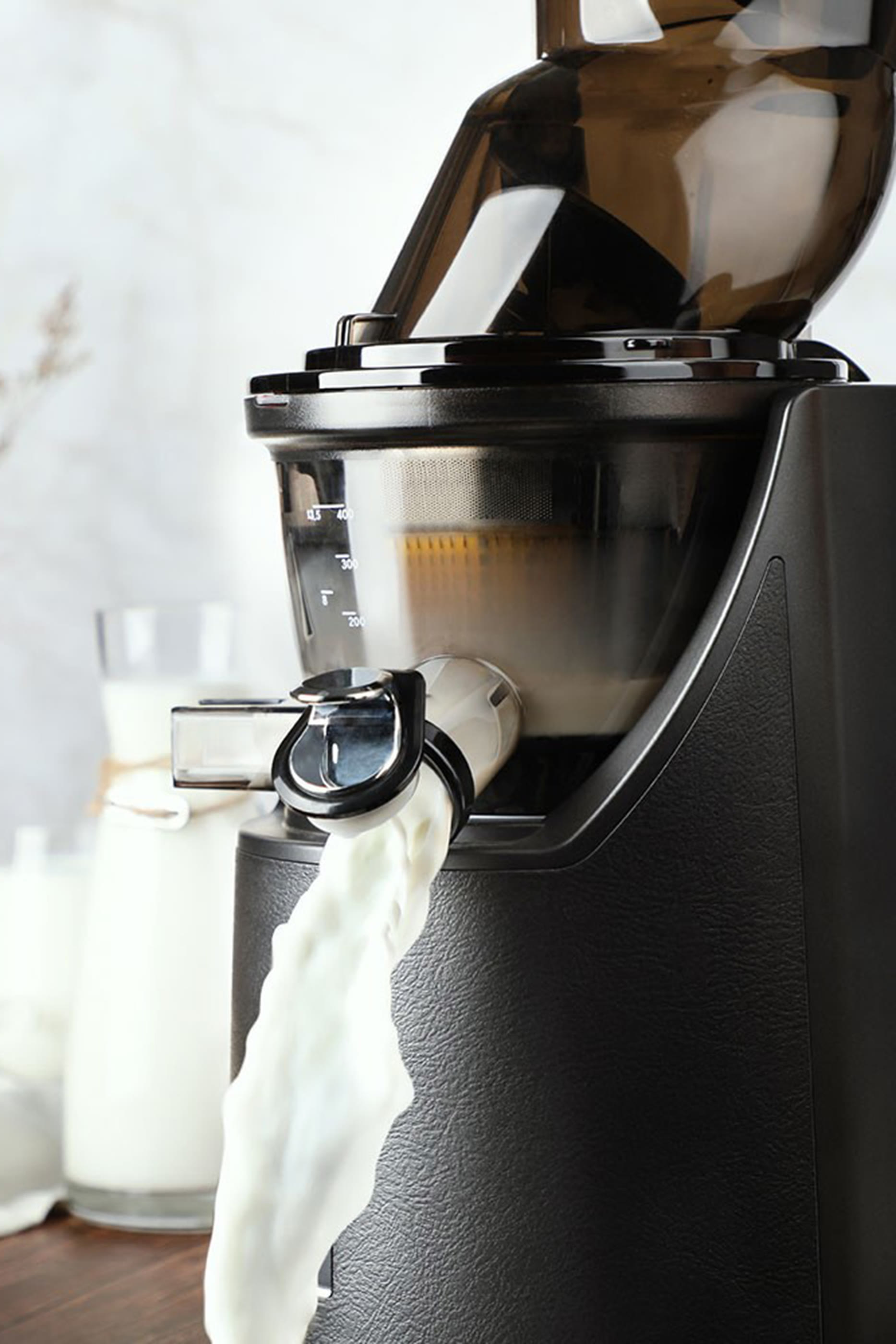 عصارة إفولوشن كولد برس 820