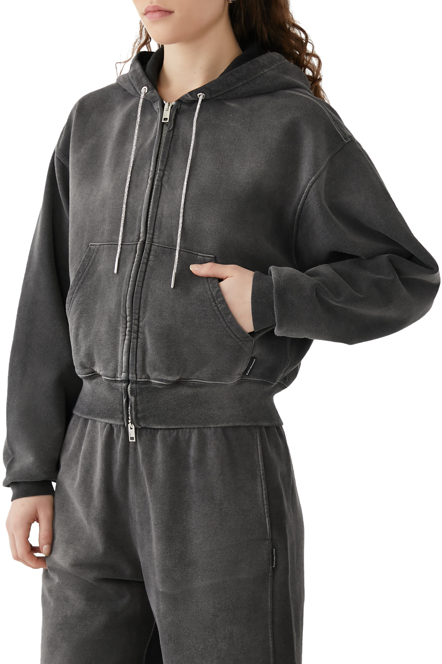 هودي قصير برباط مرصع بكريستال مثبت حراريا