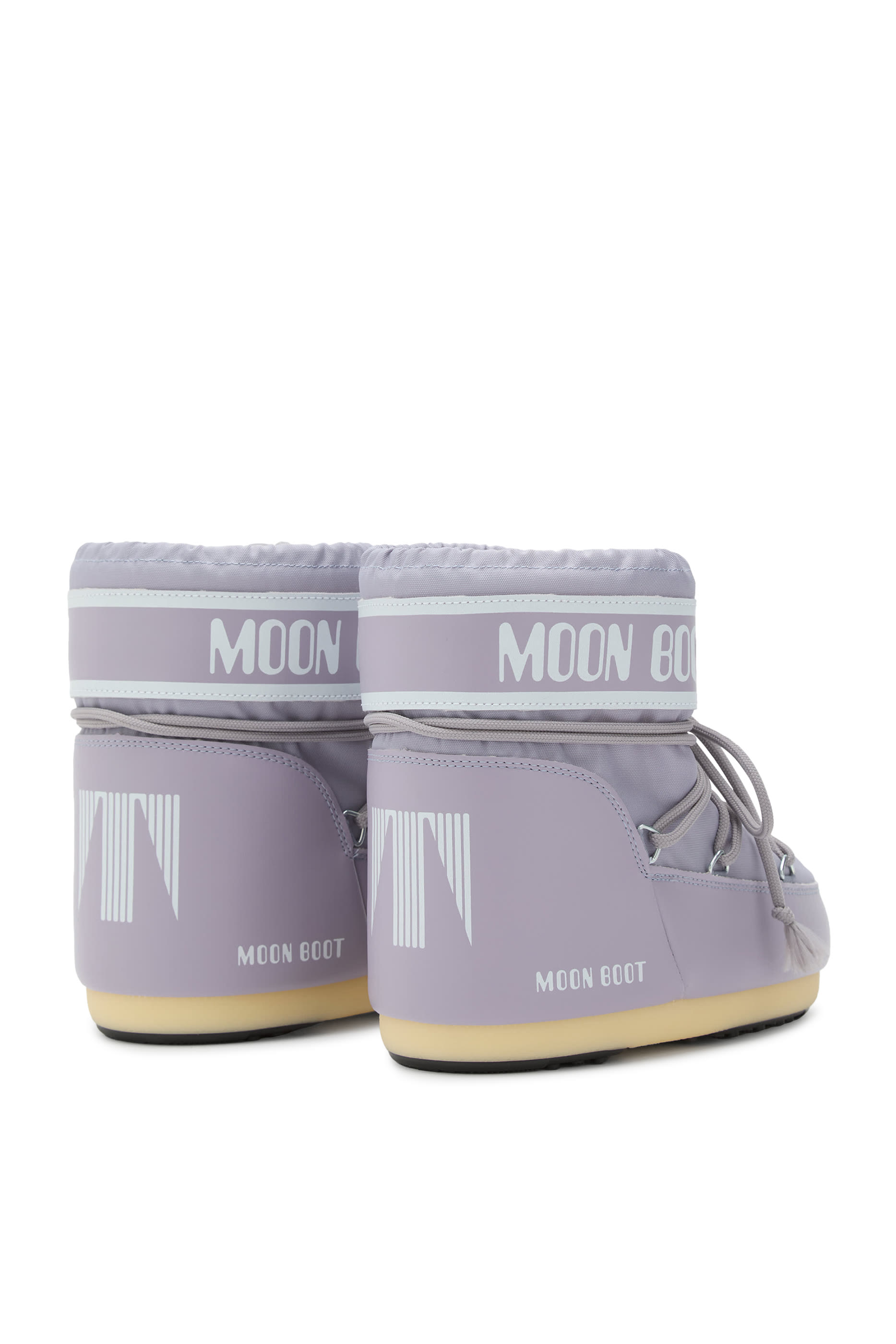 بوت بطول الكاحل بشعار الماركة نايلون