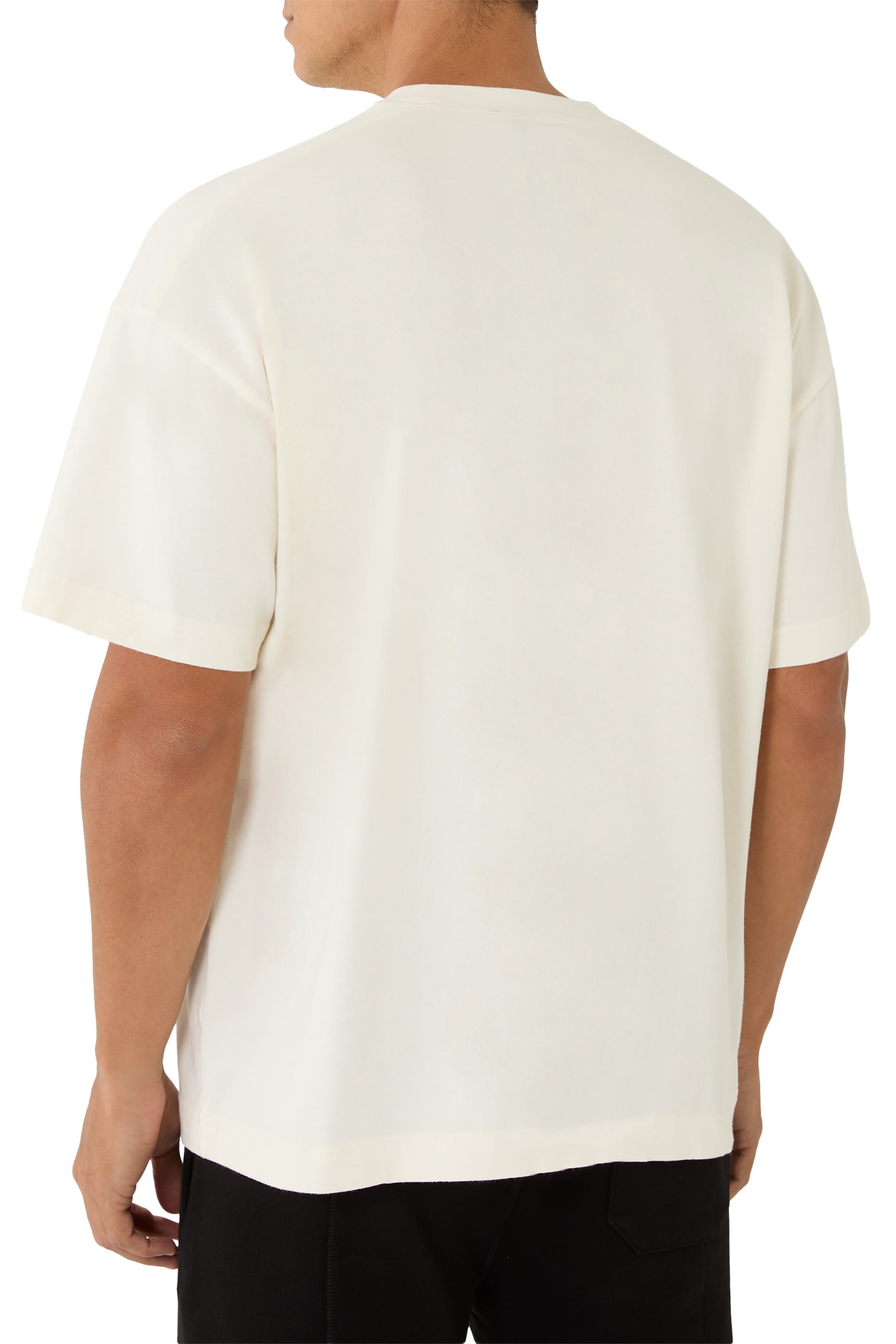 تيشيرت انترناشيونال